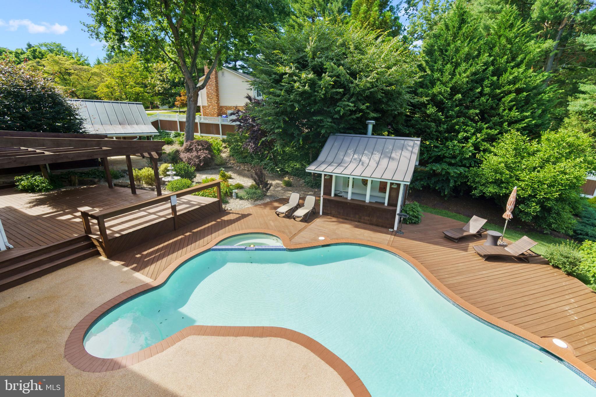 MOUNT HEBRON - Residential