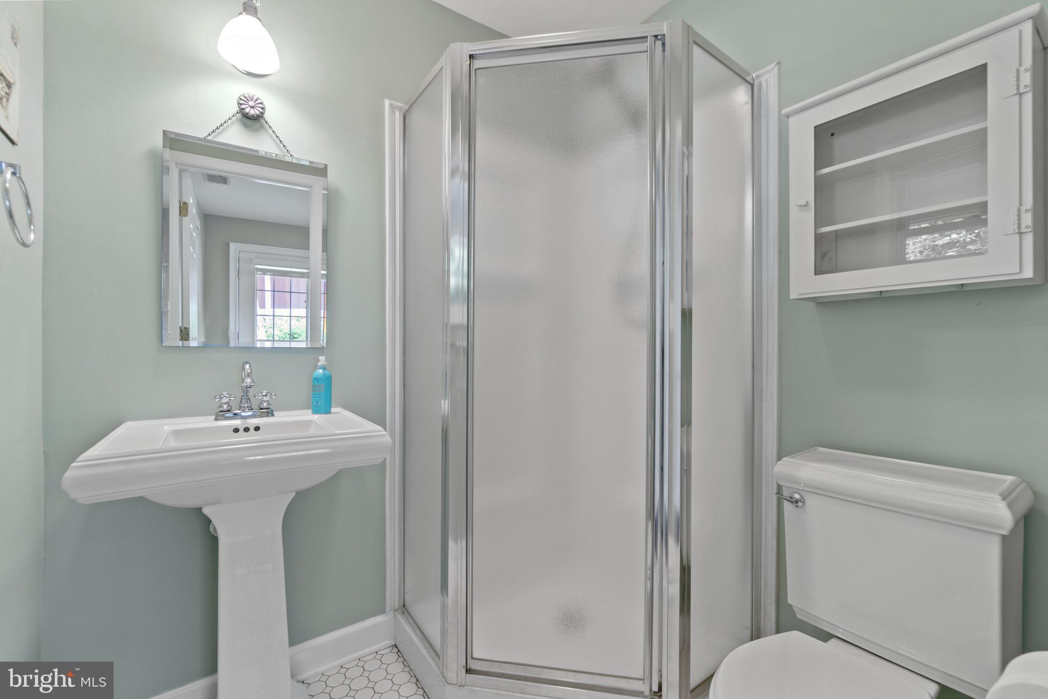 MOUNT HEBRON - Residential