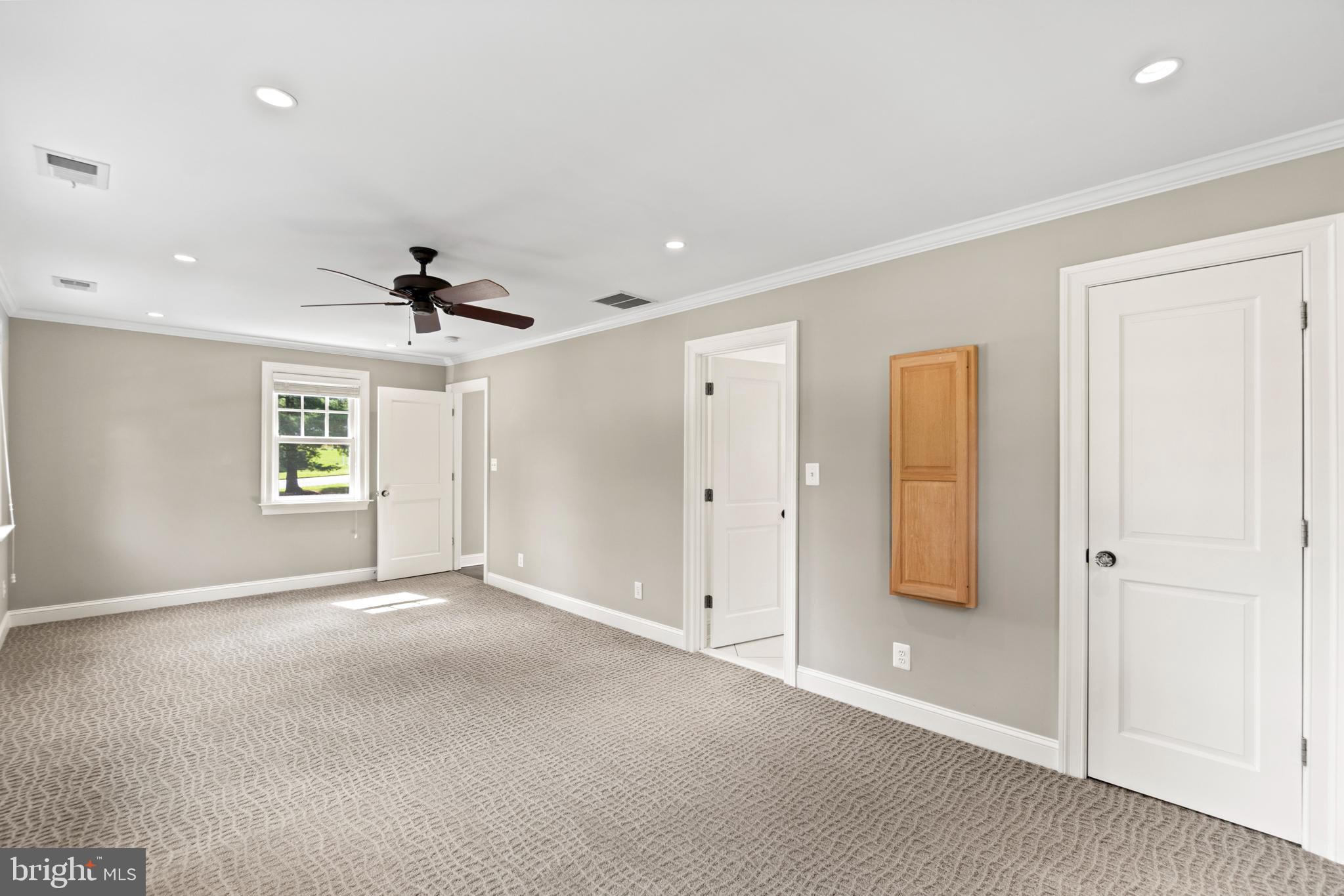 MOUNT HEBRON - Residential