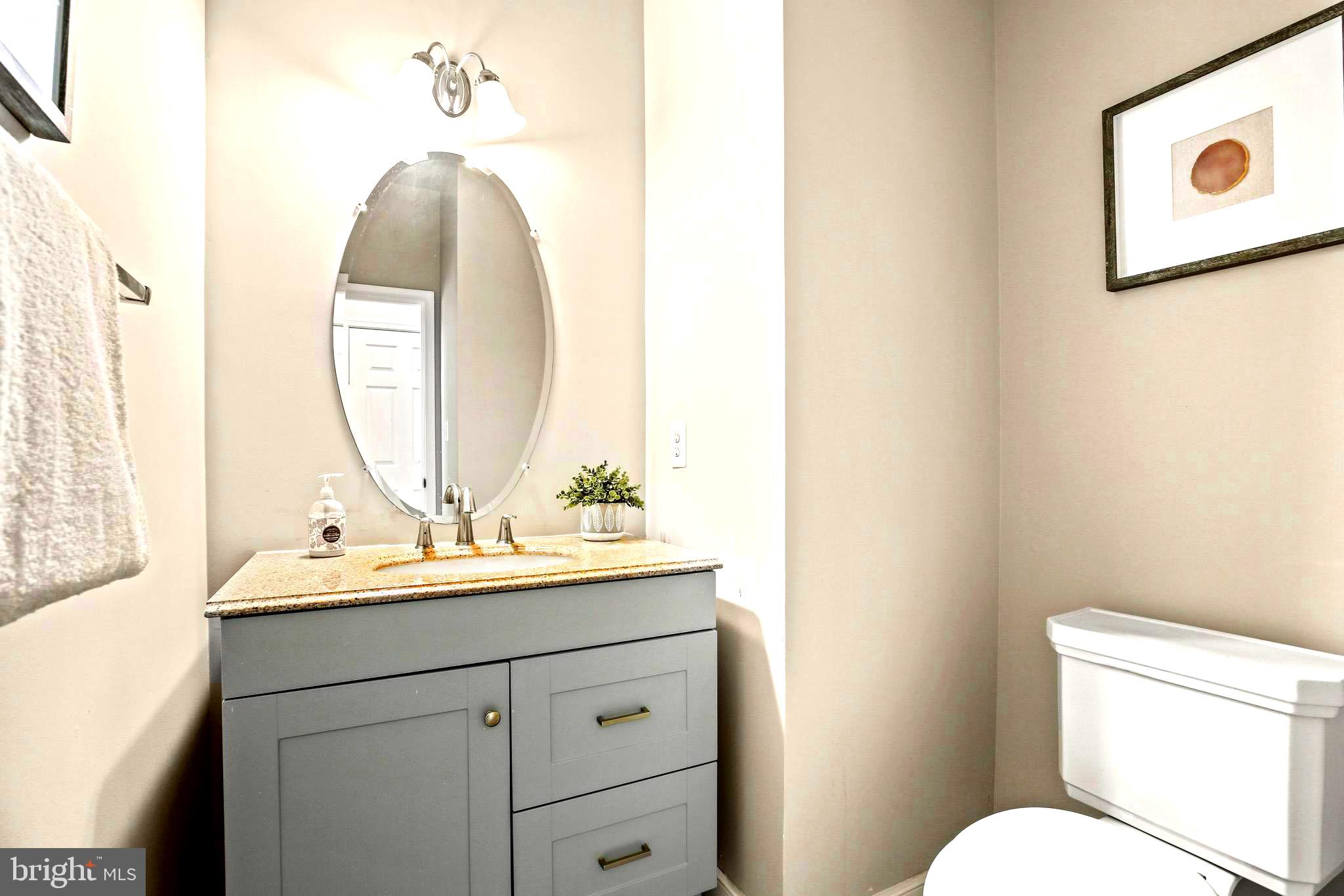 HAWTHORNE HILL - Residential