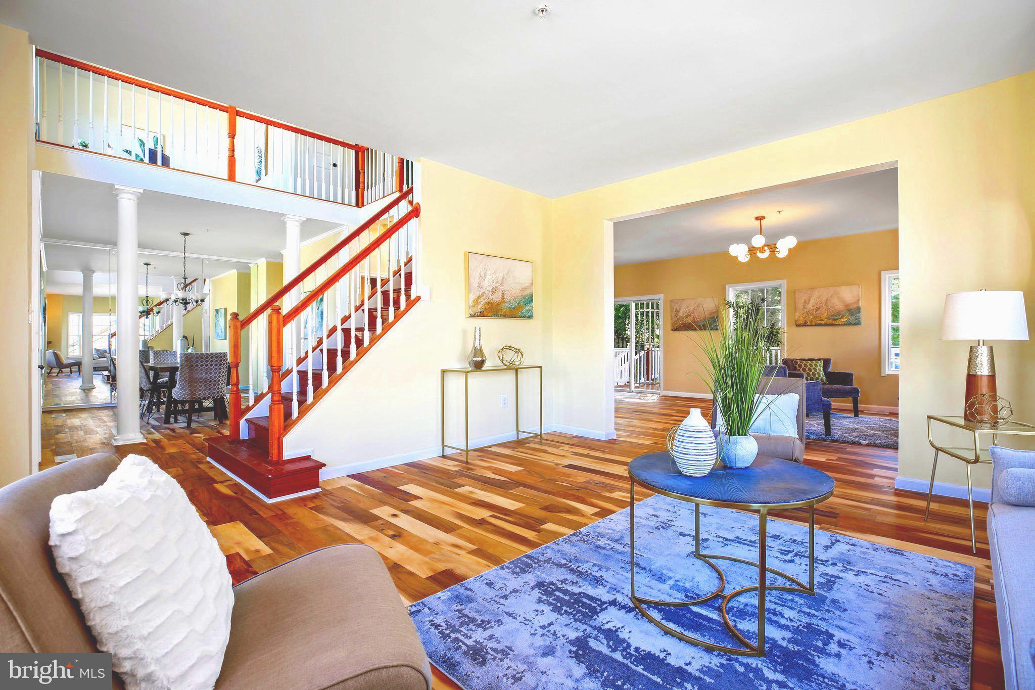 HAWTHORNE HILL - Residential