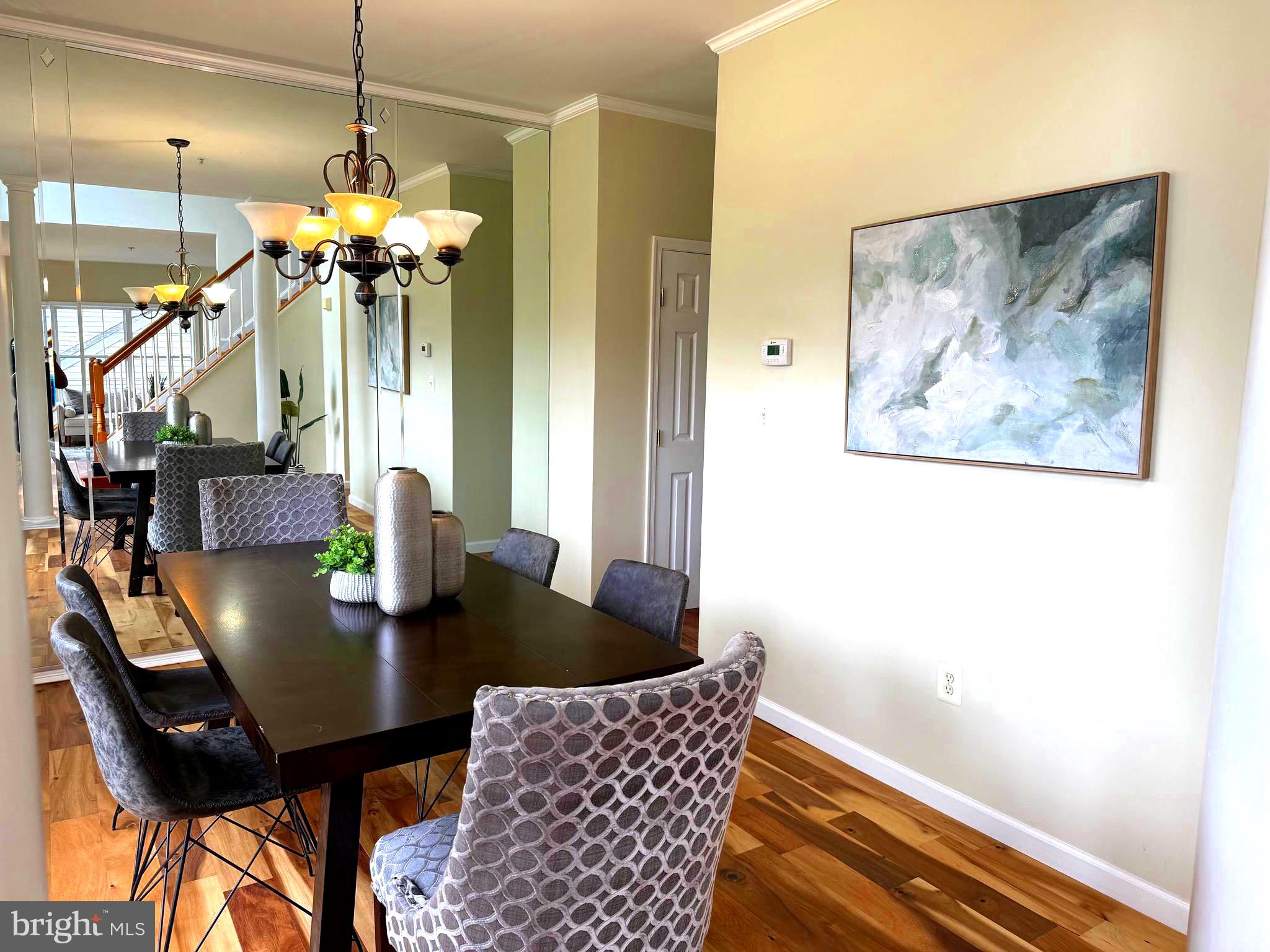 HAWTHORNE HILL - Residential