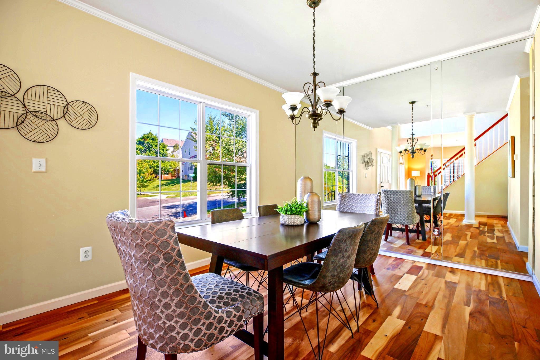 HAWTHORNE HILL - Residential