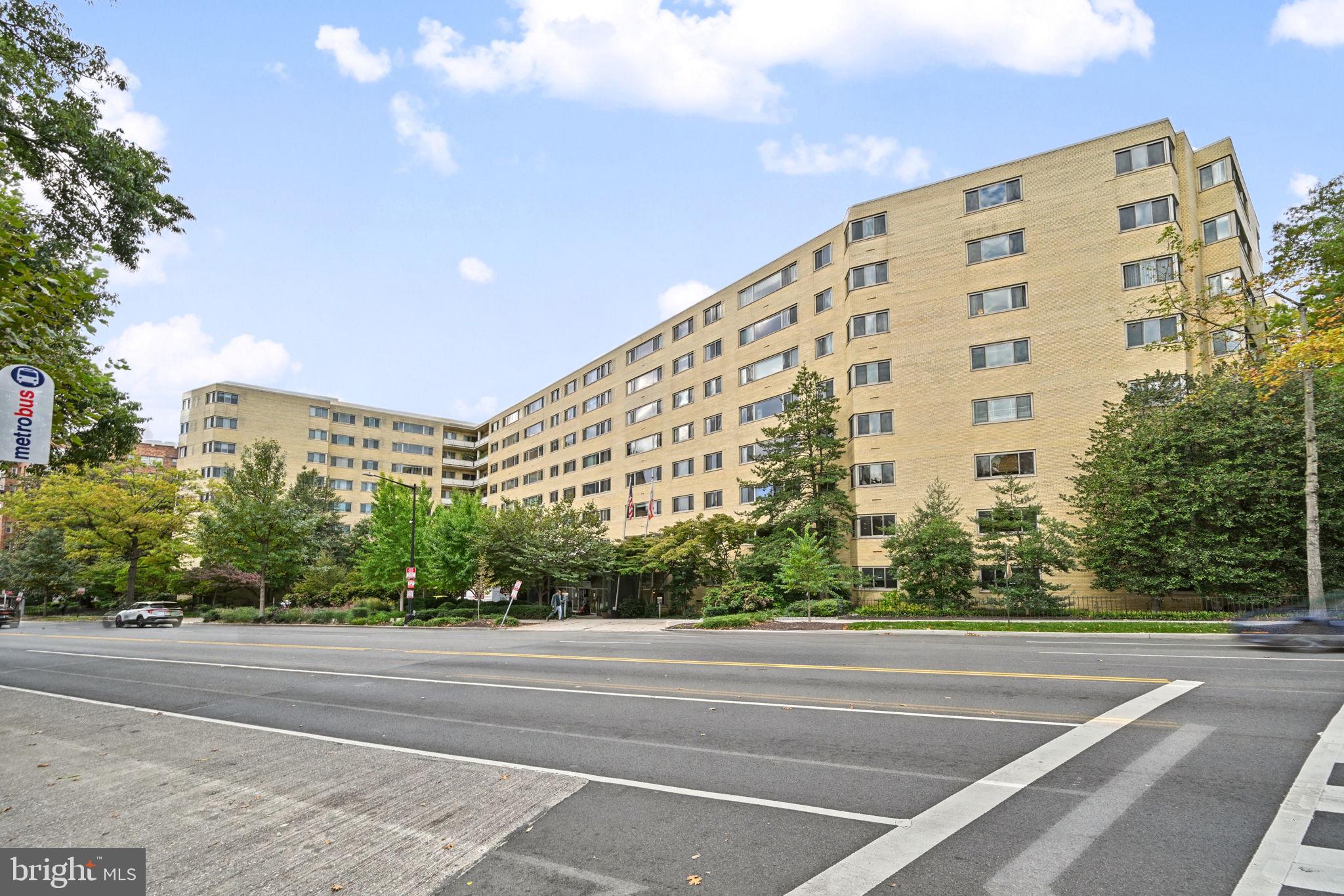 4600 CONNECTICUT AVENUE NW 222