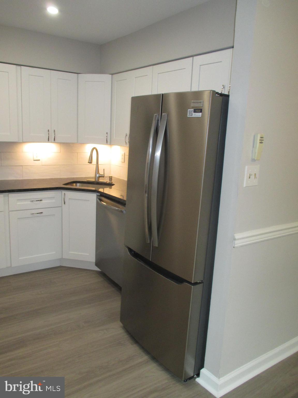 MAPLE HILL - Residential