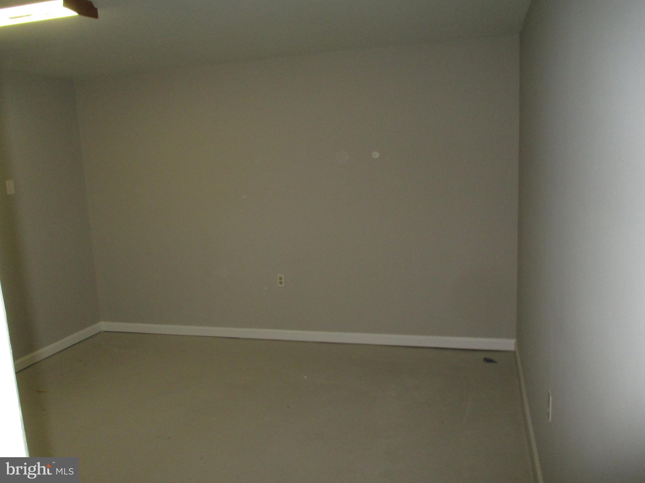 MAPLE HILL - Residential