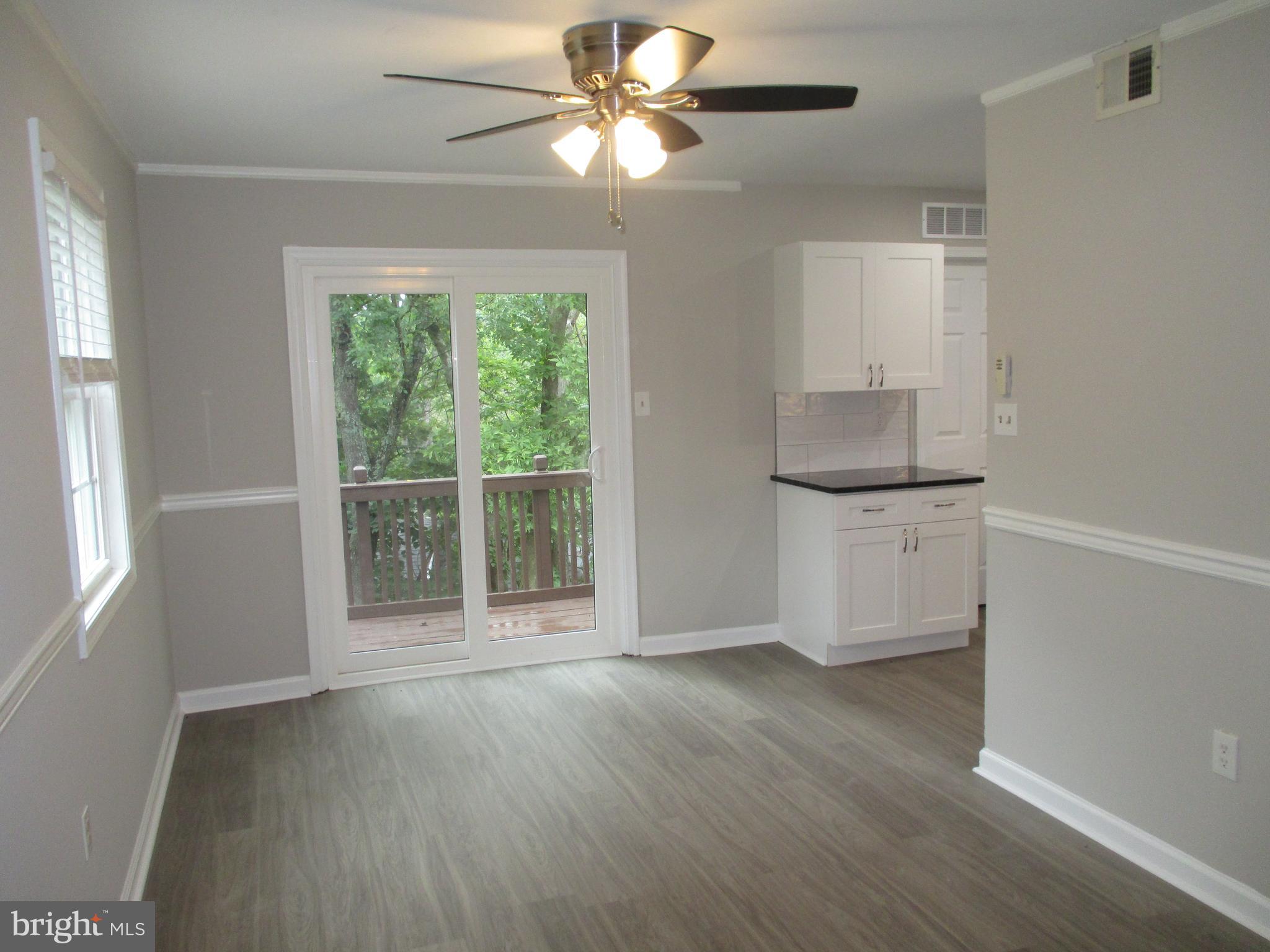 MAPLE HILL - Residential