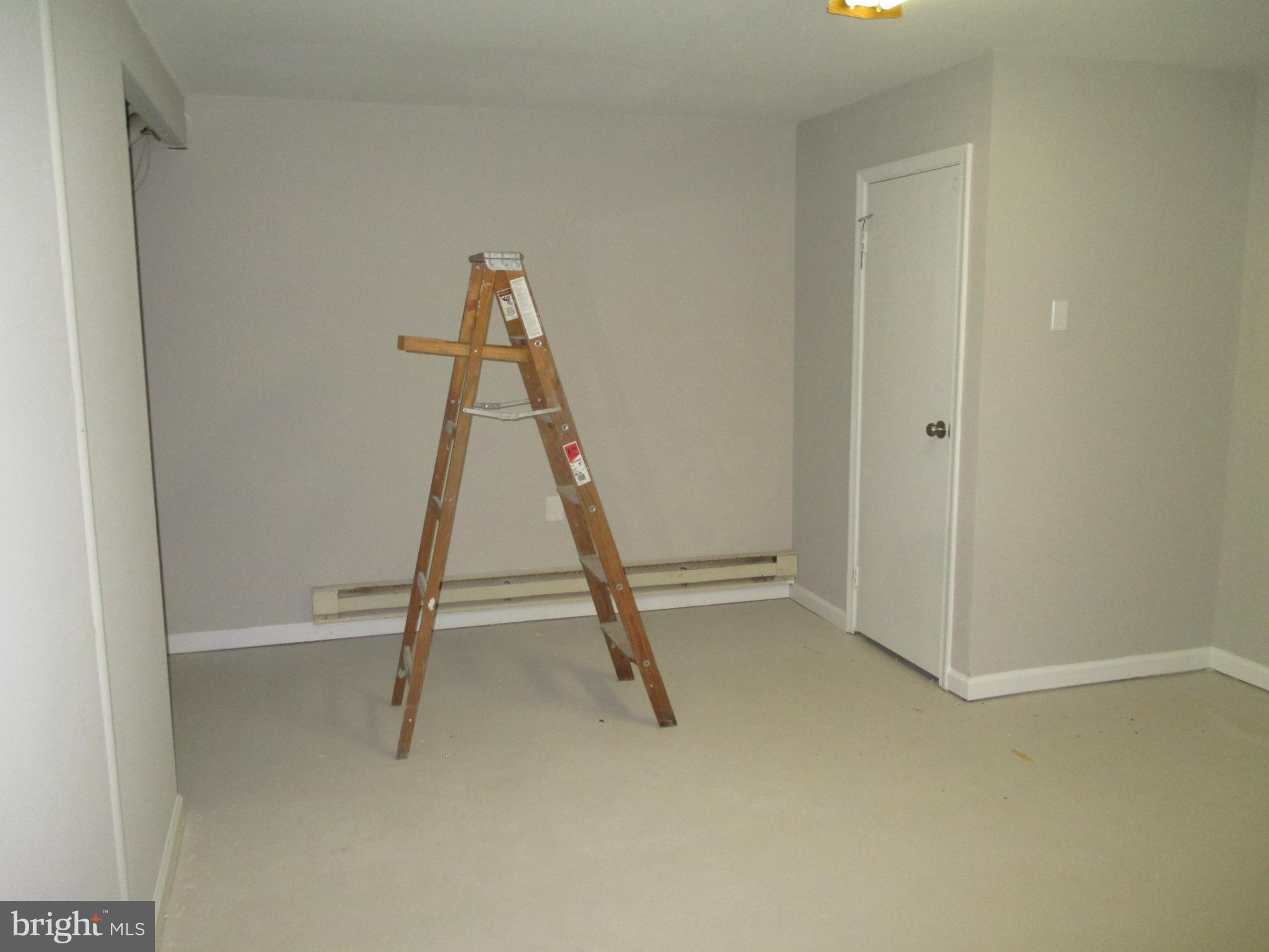 MAPLE HILL - Residential