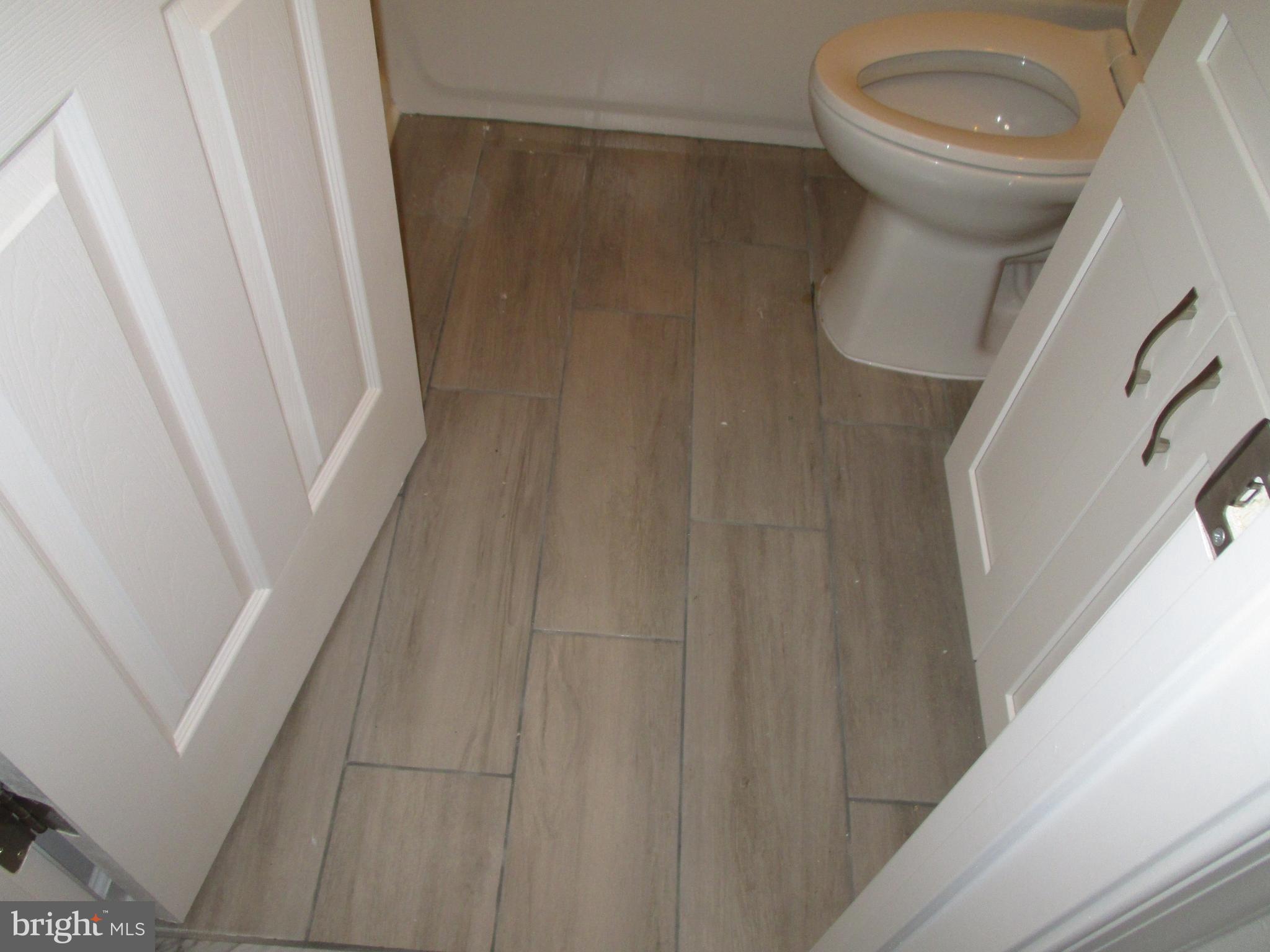 MAPLE HILL - Residential