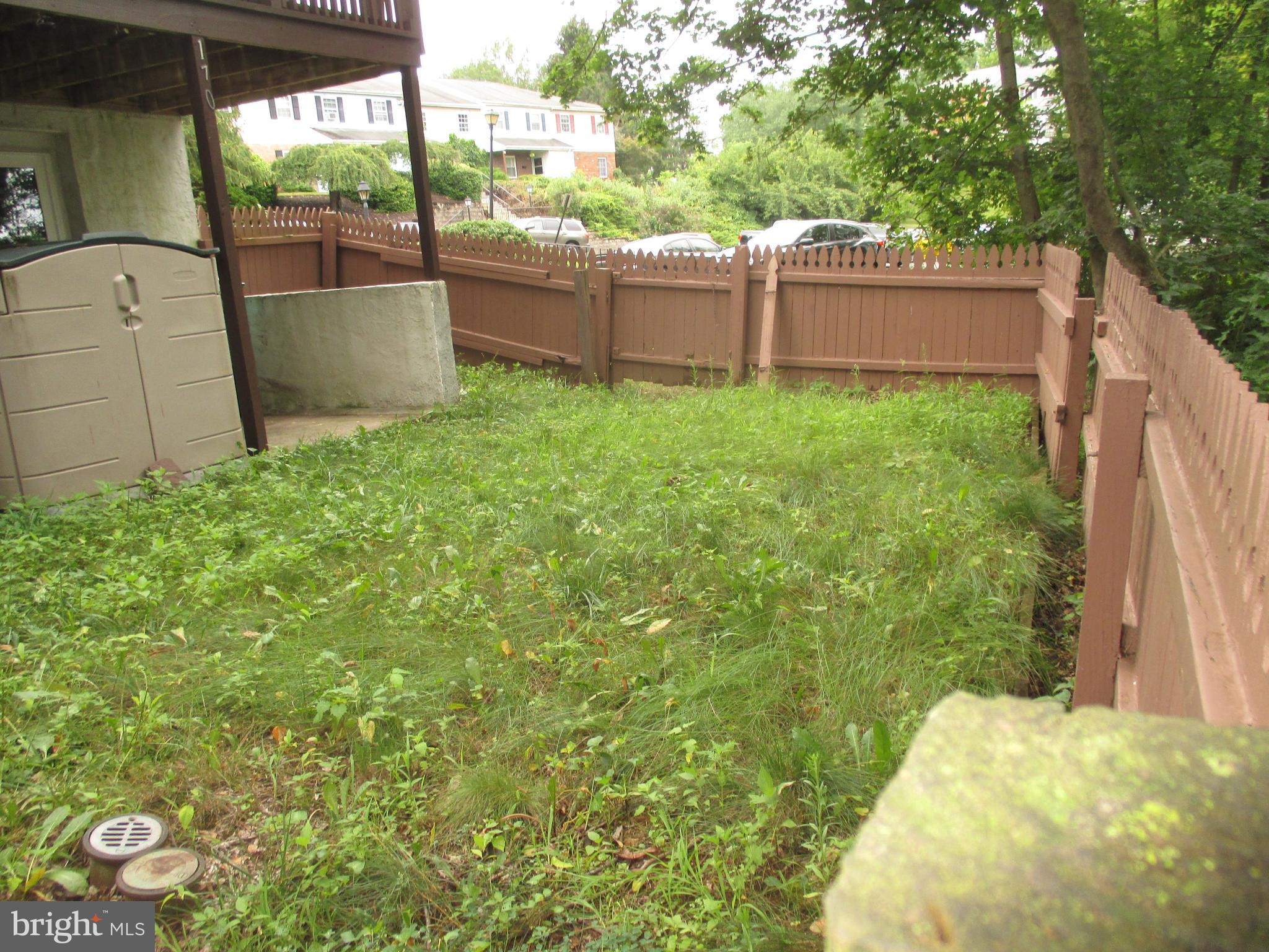 MAPLE HILL - Residential