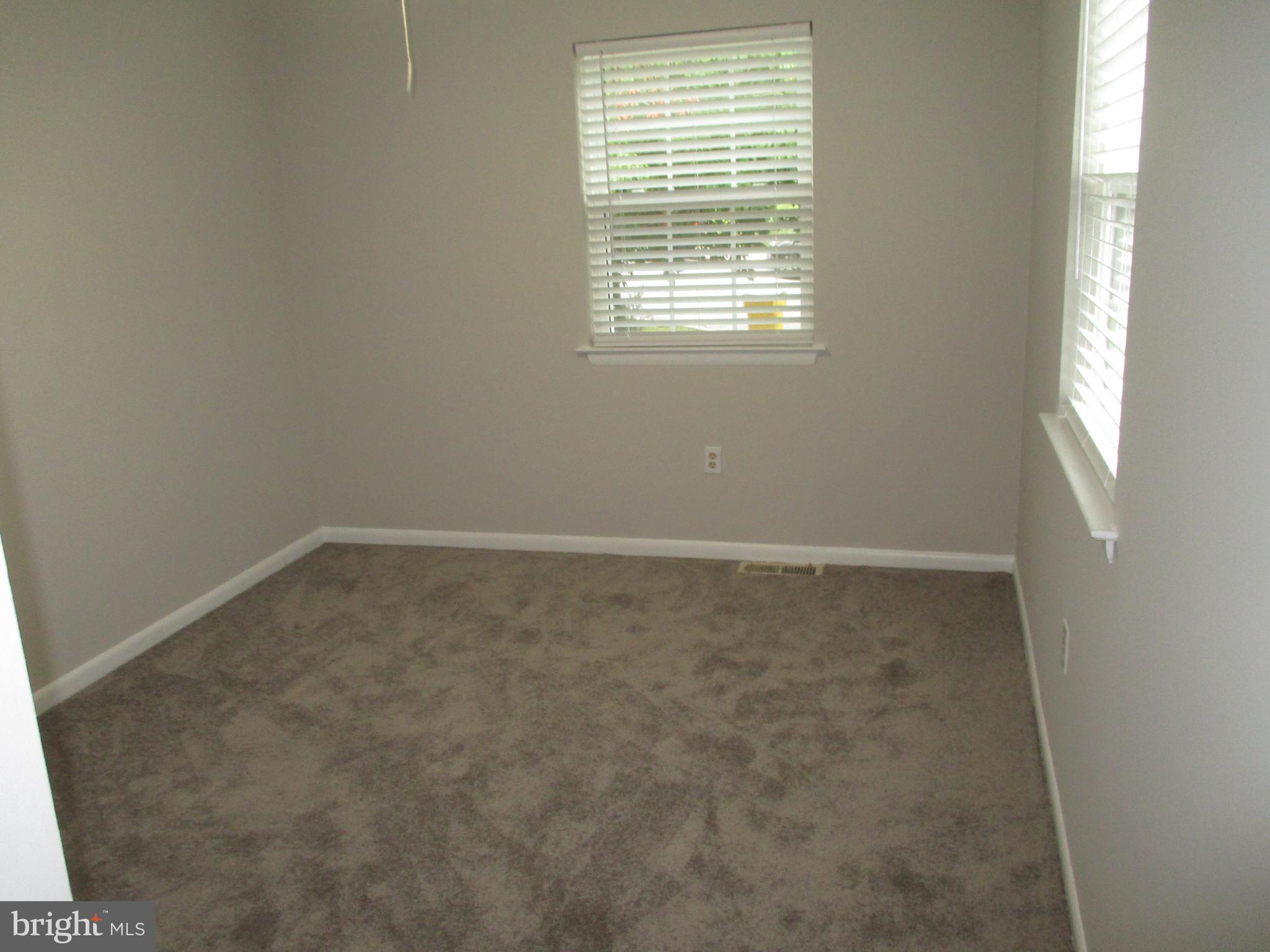 MAPLE HILL - Residential