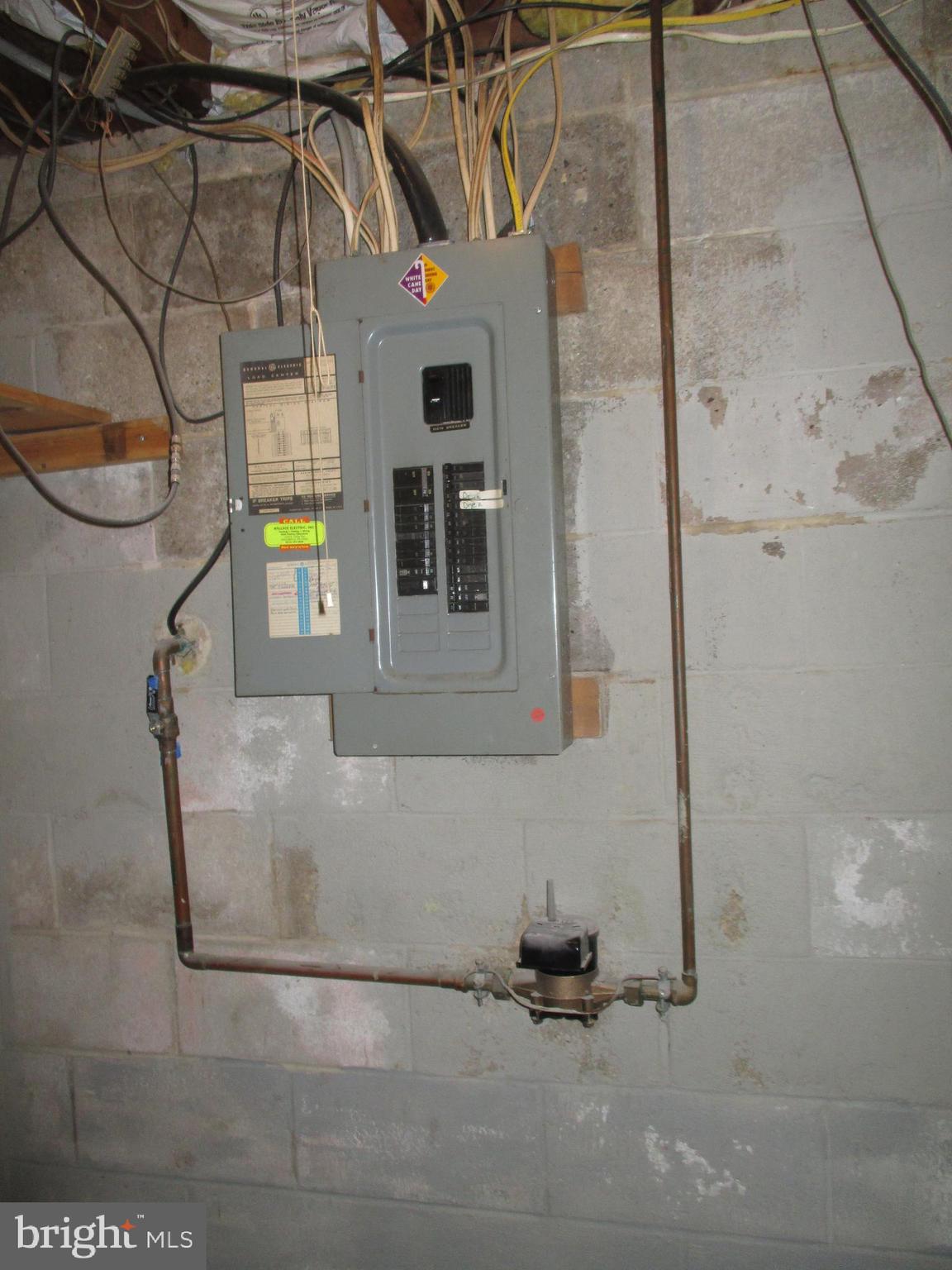 MAPLE HILL - Residential