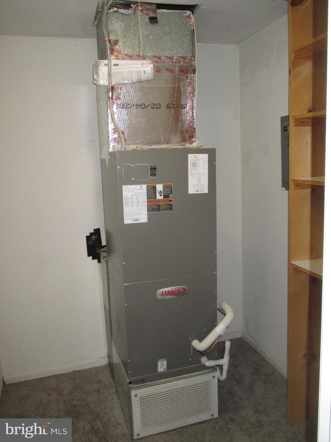 MAPLE HILL - Residential