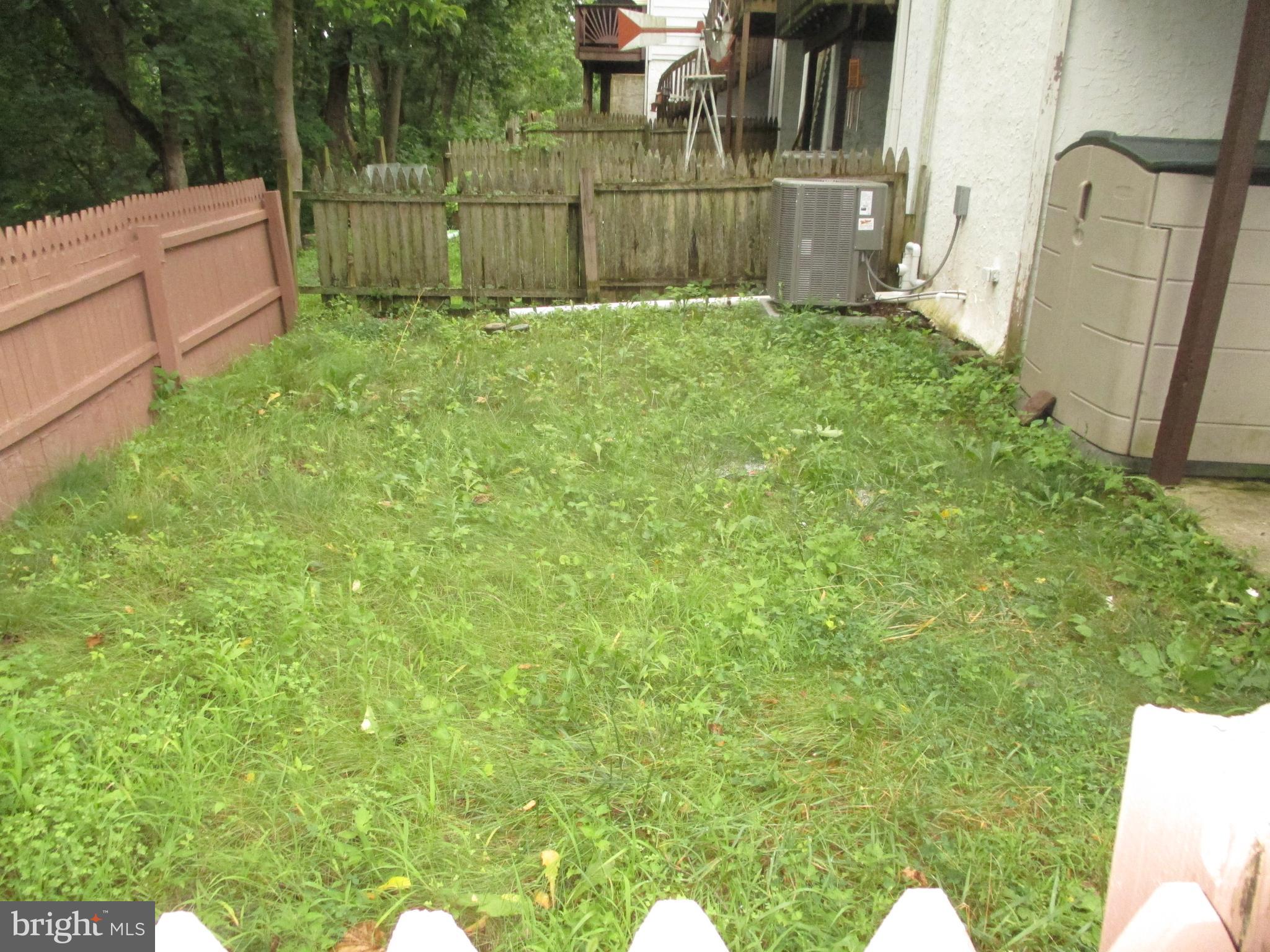 MAPLE HILL - Residential