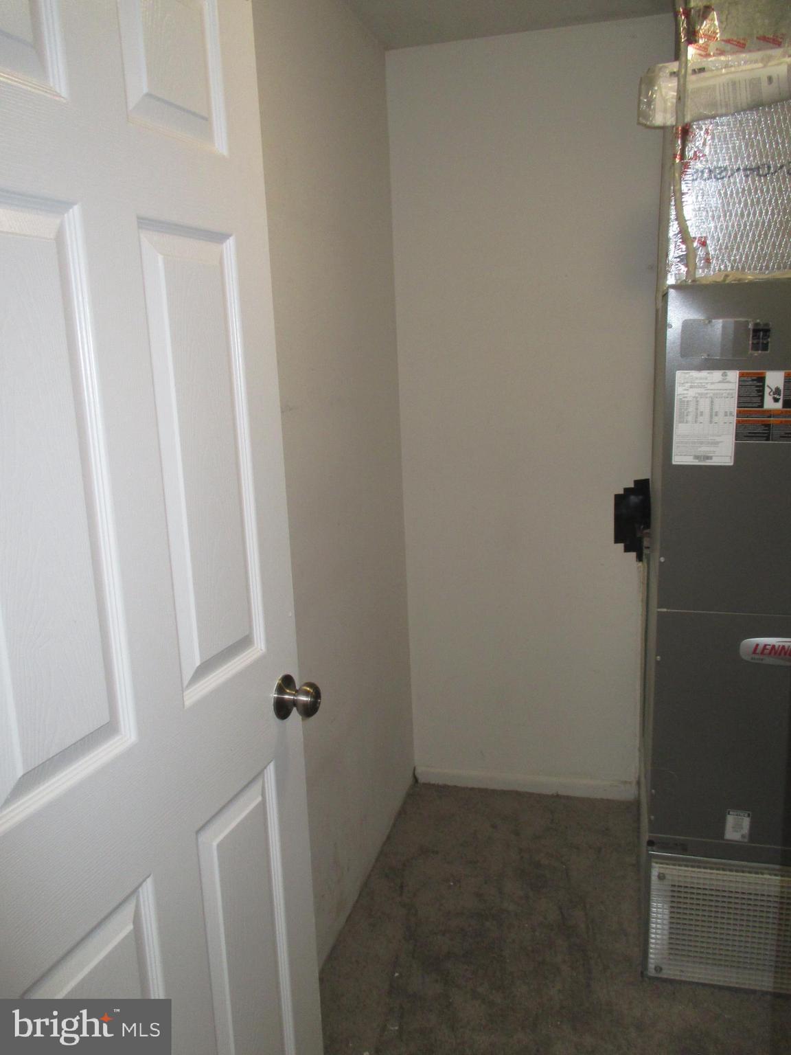 MAPLE HILL - Residential