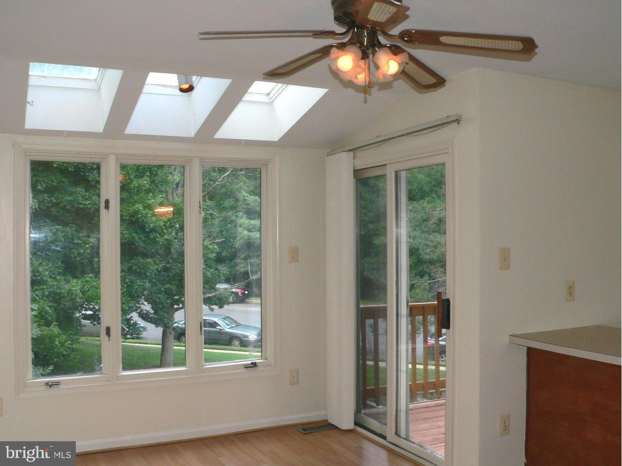 LITTLE ROCKY RUN - Residential Lease