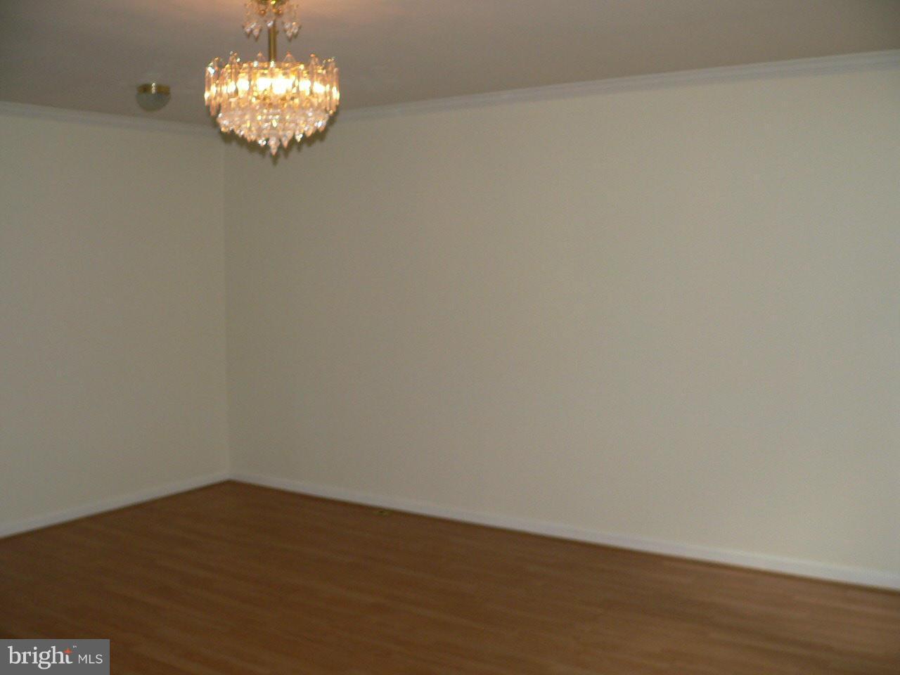 LITTLE ROCKY RUN - Residential Lease