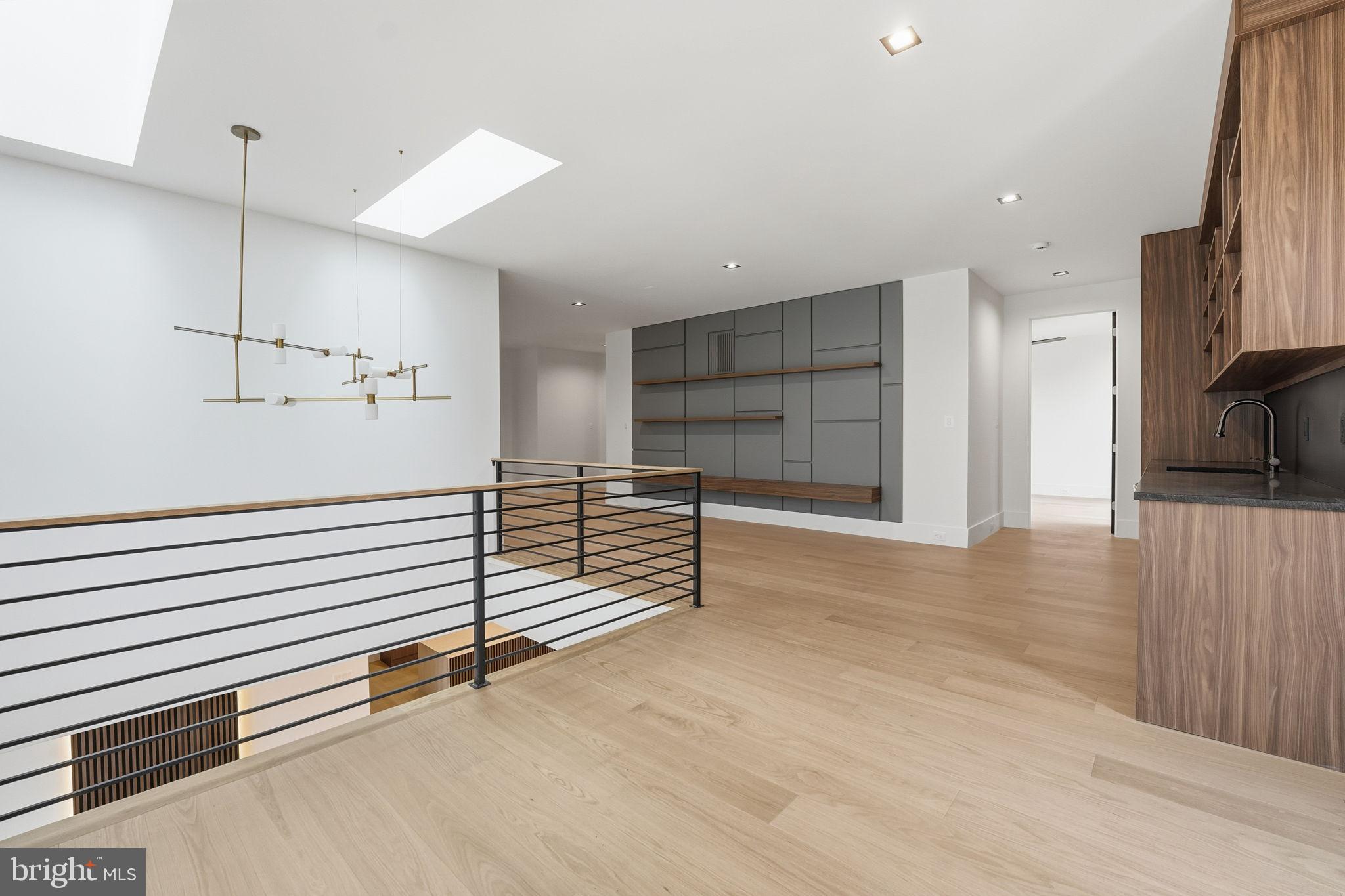 BROYHILL LANGLEY ESTATES - Residential