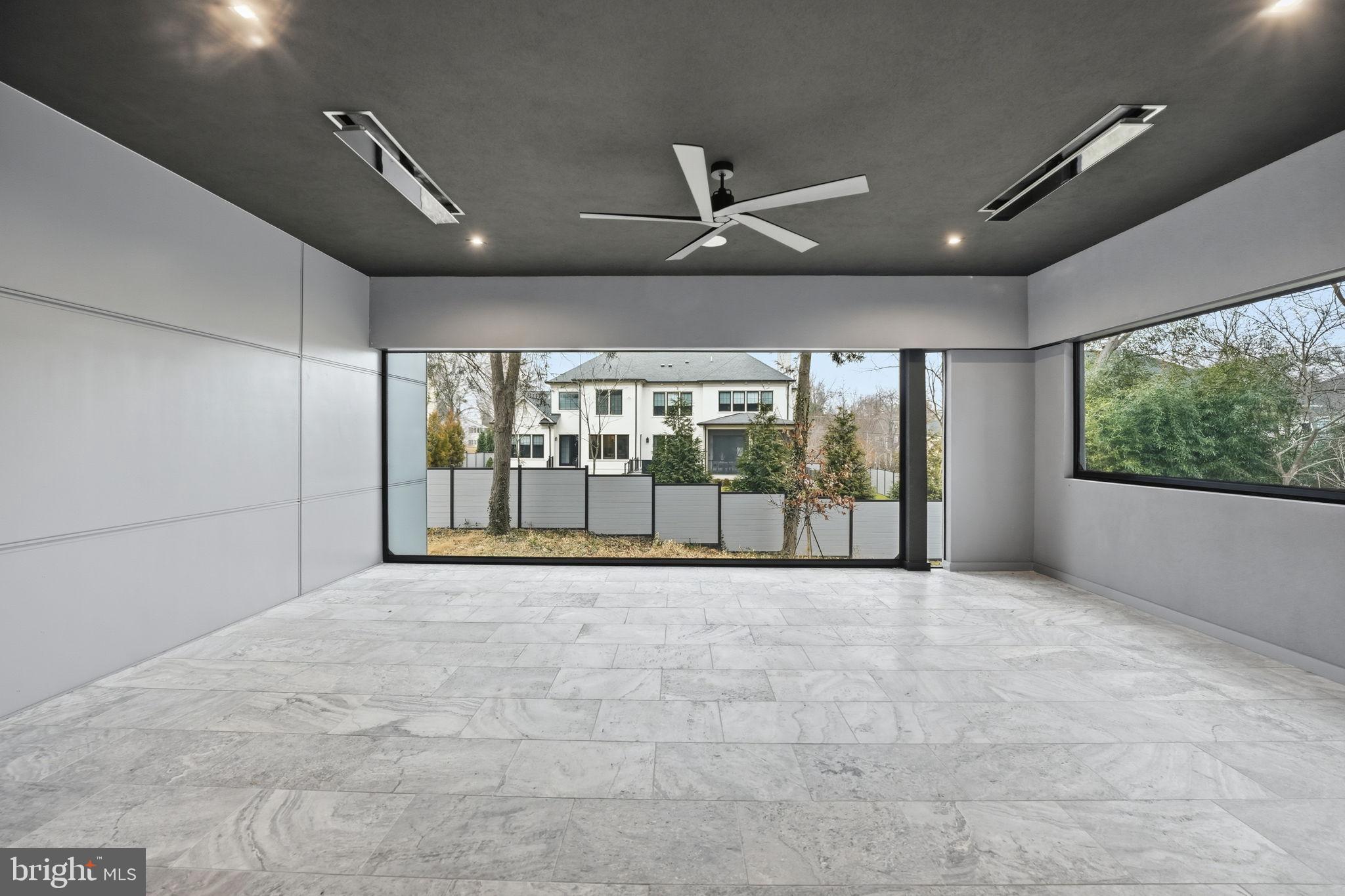 BROYHILL LANGLEY ESTATES - Residential