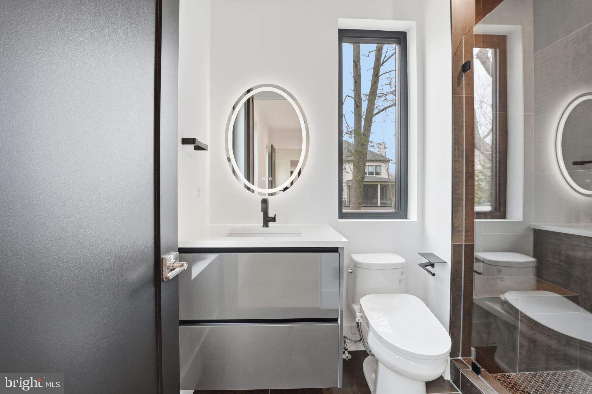 BROYHILL LANGLEY ESTATES - Residential