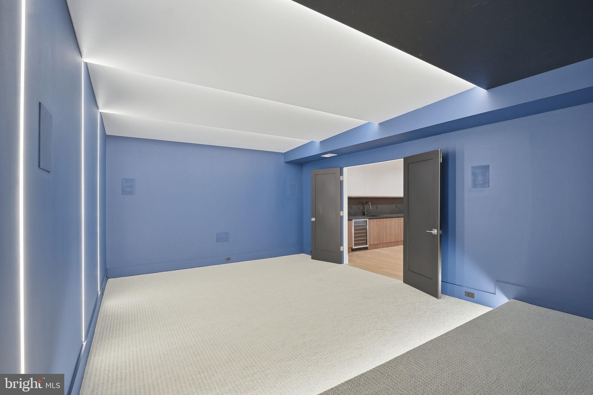 BROYHILL LANGLEY ESTATES - Residential