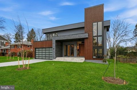 6910 BRIGHT AVENUE MCLEAN VA 22101