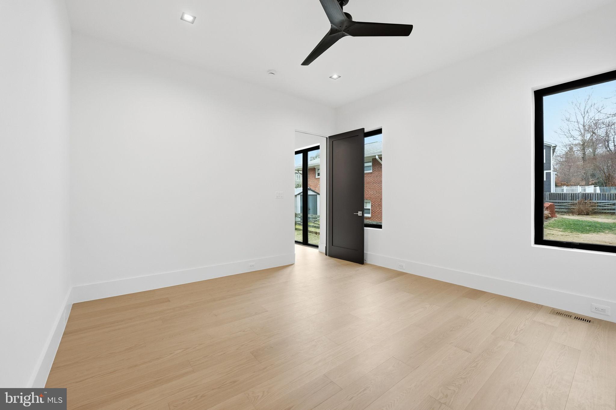 BROYHILL LANGLEY ESTATES - Residential