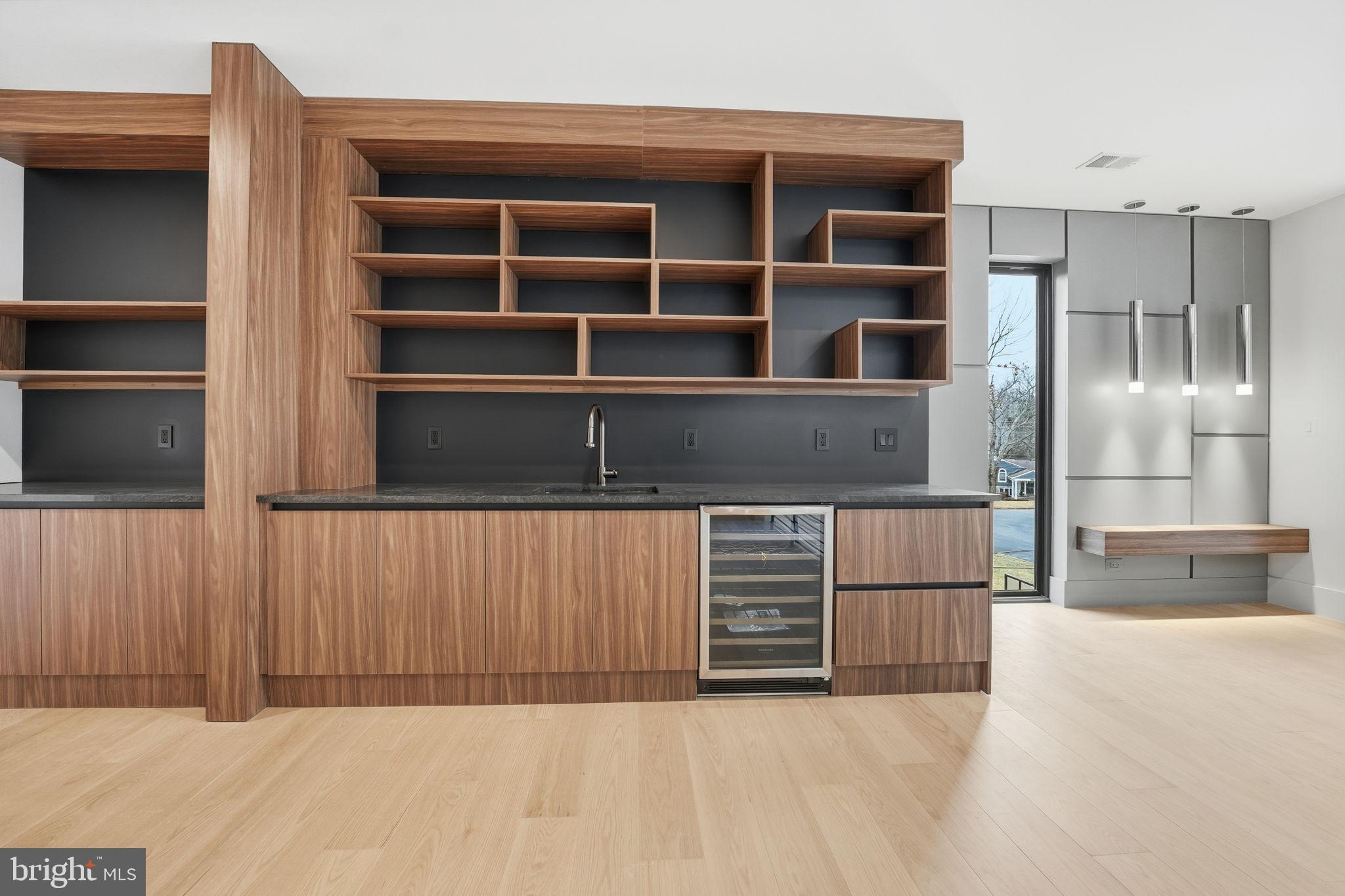 BROYHILL LANGLEY ESTATES - Residential