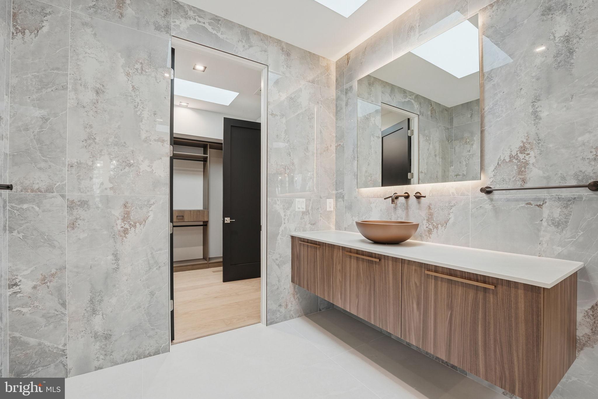 BROYHILL LANGLEY ESTATES - Residential