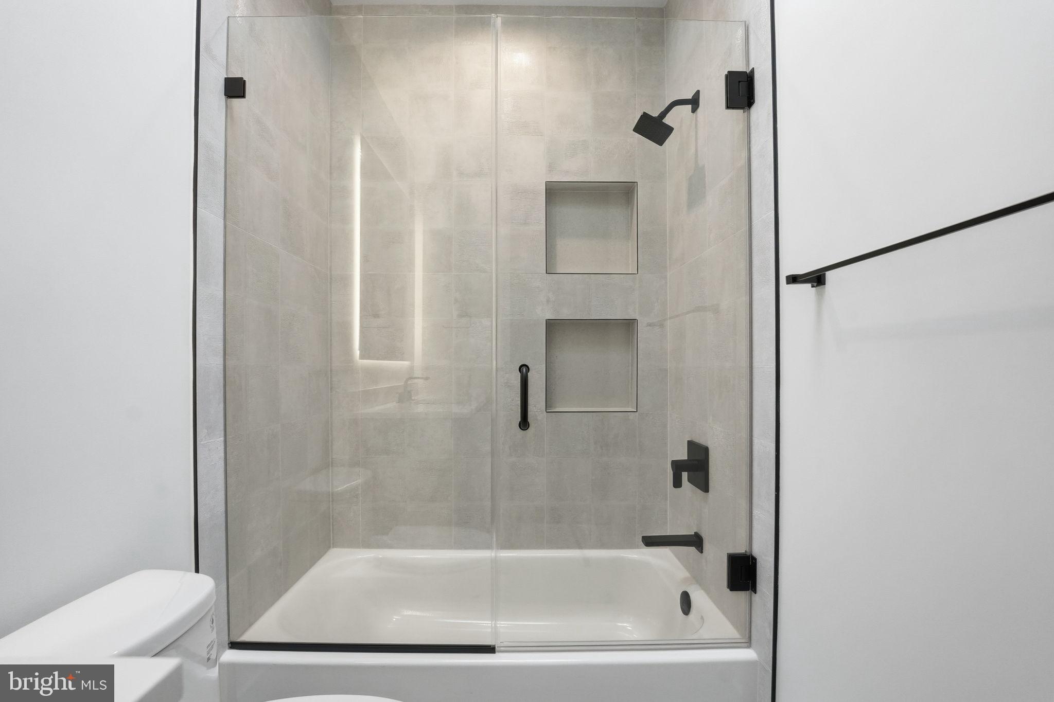 BROYHILL LANGLEY ESTATES - Residential