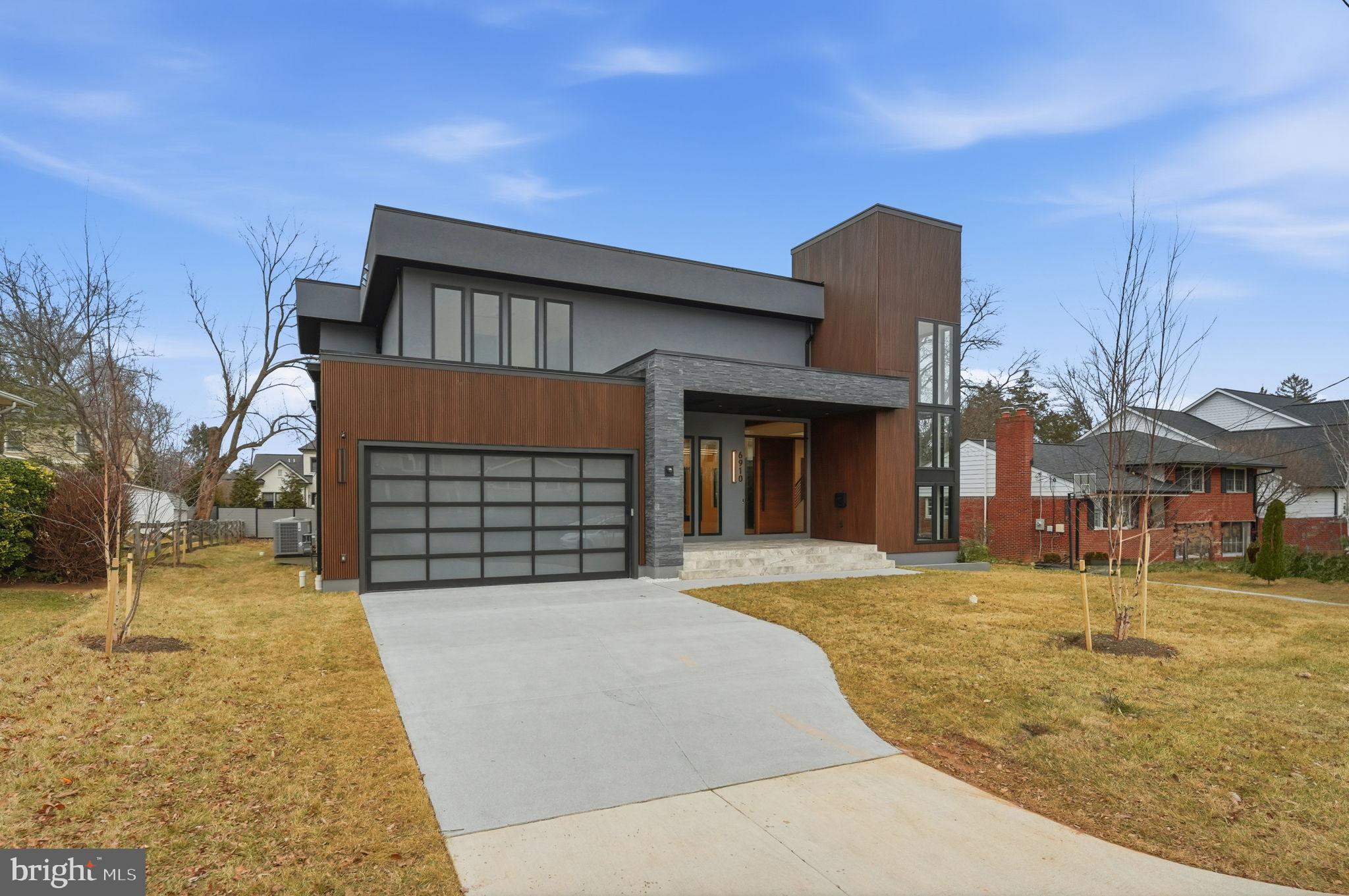 BROYHILL LANGLEY ESTATES - Residential