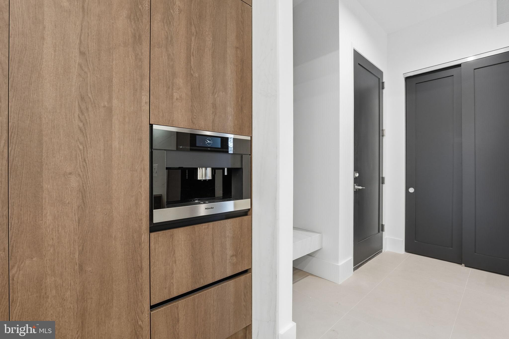 BROYHILL LANGLEY ESTATES - Residential