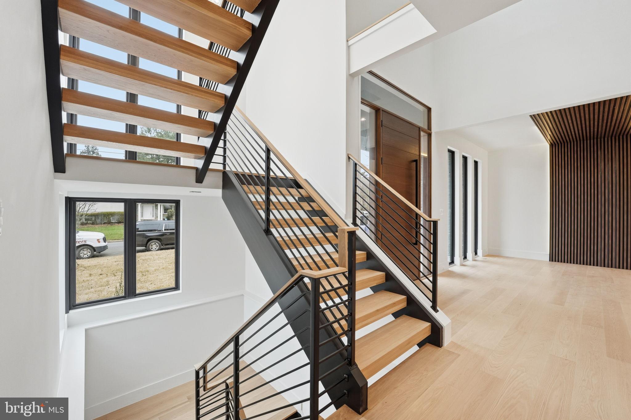 BROYHILL LANGLEY ESTATES - Residential