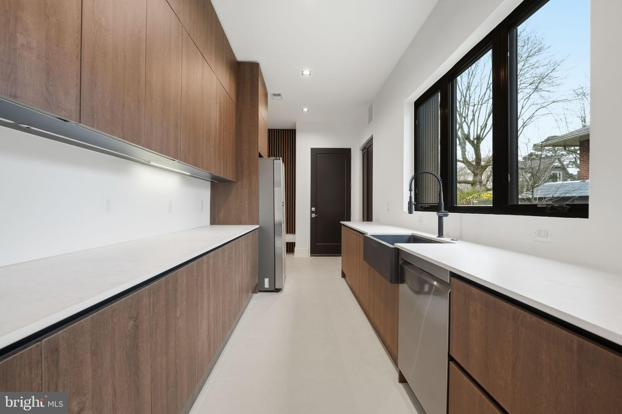 BROYHILL LANGLEY ESTATES - Residential