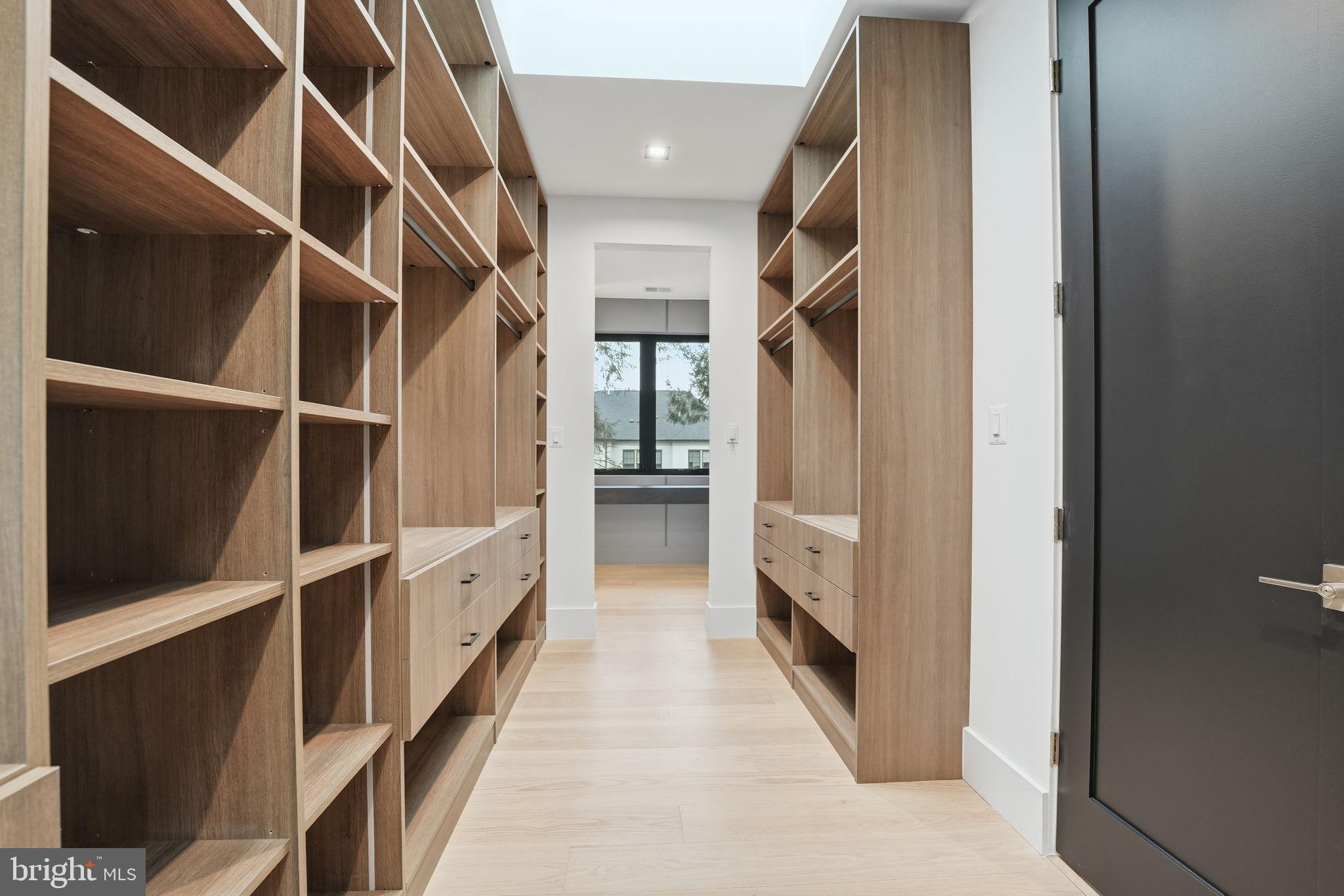 BROYHILL LANGLEY ESTATES - Residential