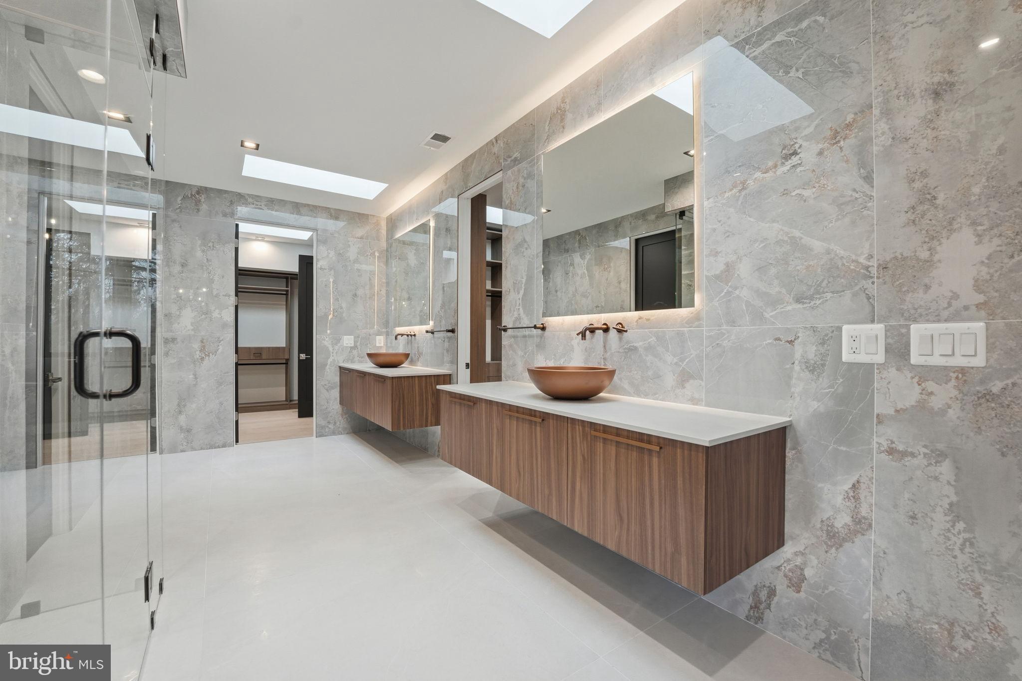 BROYHILL LANGLEY ESTATES - Residential