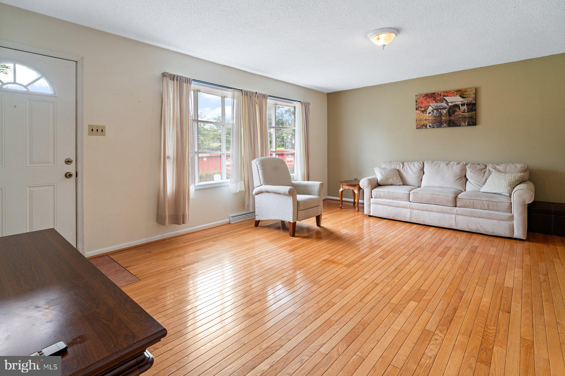 6 CONCORD DRIVE