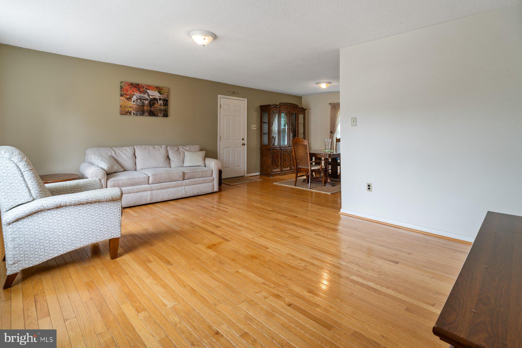 6 CONCORD DRIVE