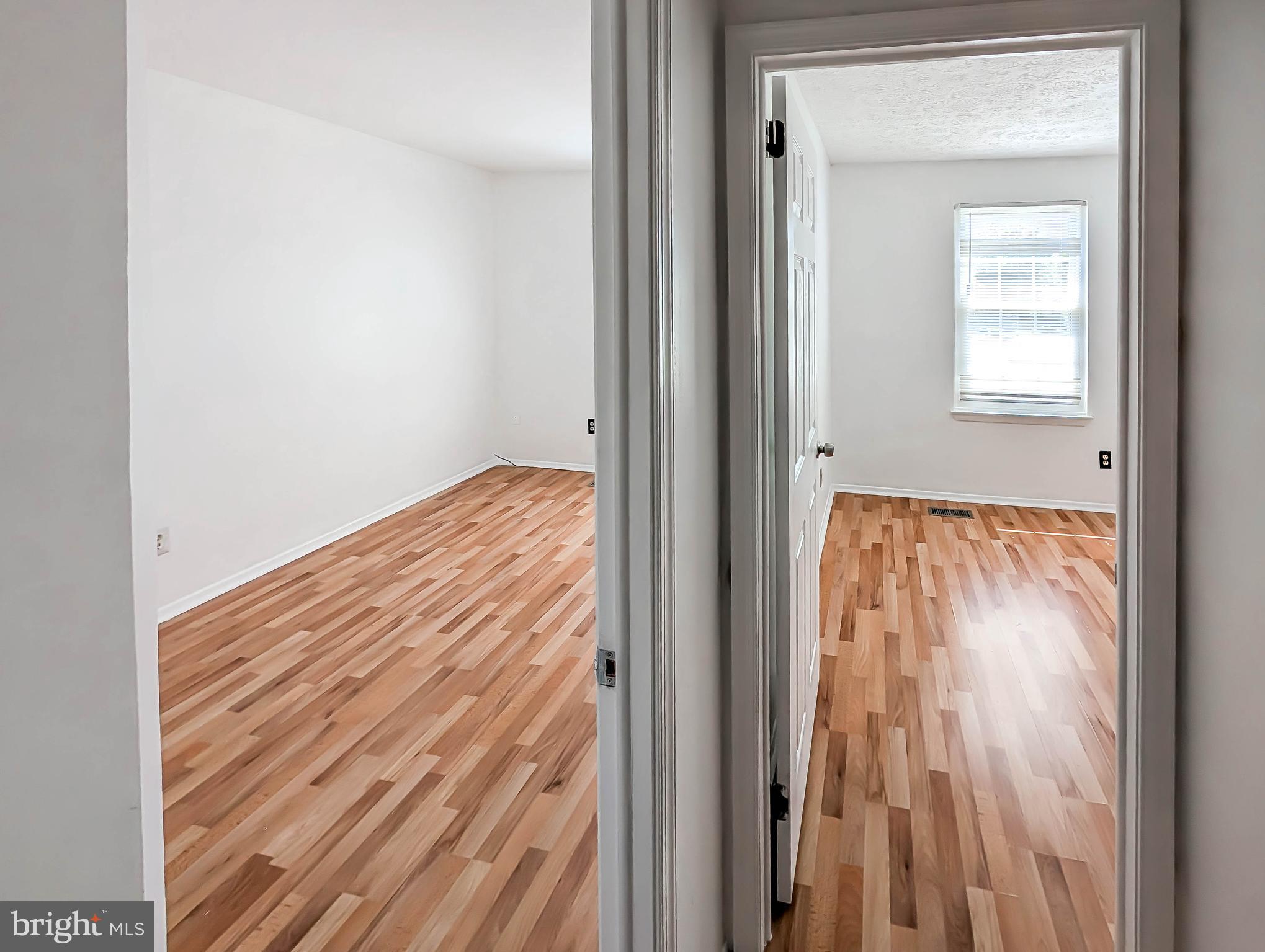 HARFORD SQUARE - Residential