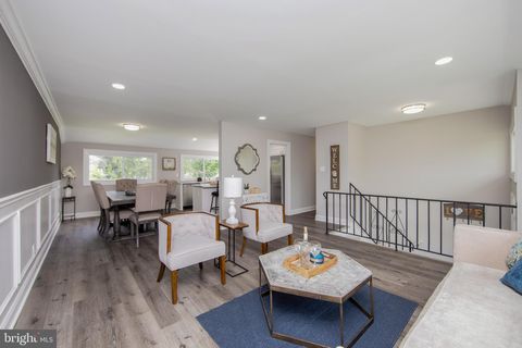 Photo of 231 Hollyoke Road, SOMERDALE, NJ 08083 (MLS # NJCD2113912)