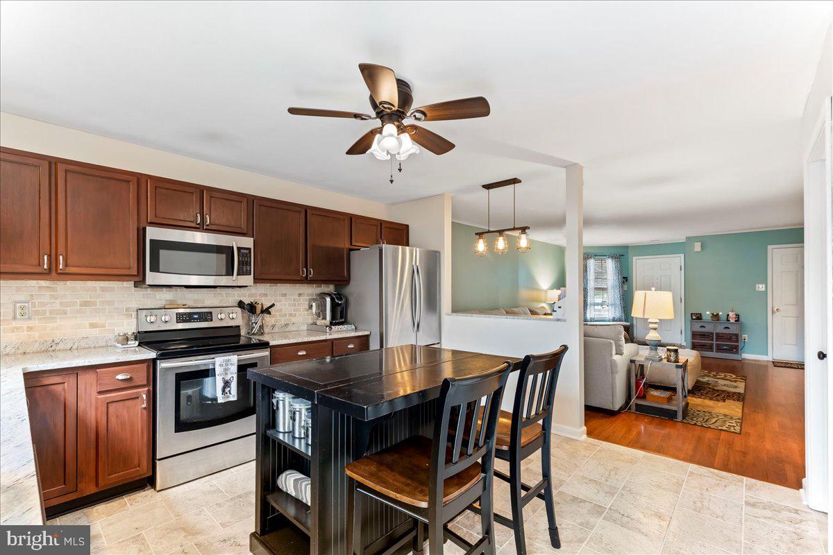 SPRING BROOK VILLAGE - Residential