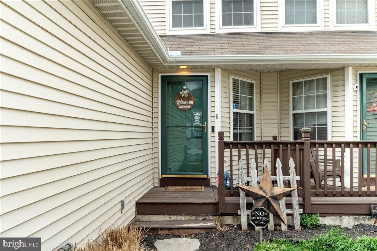 SPRING BROOK VILLAGE - Residential