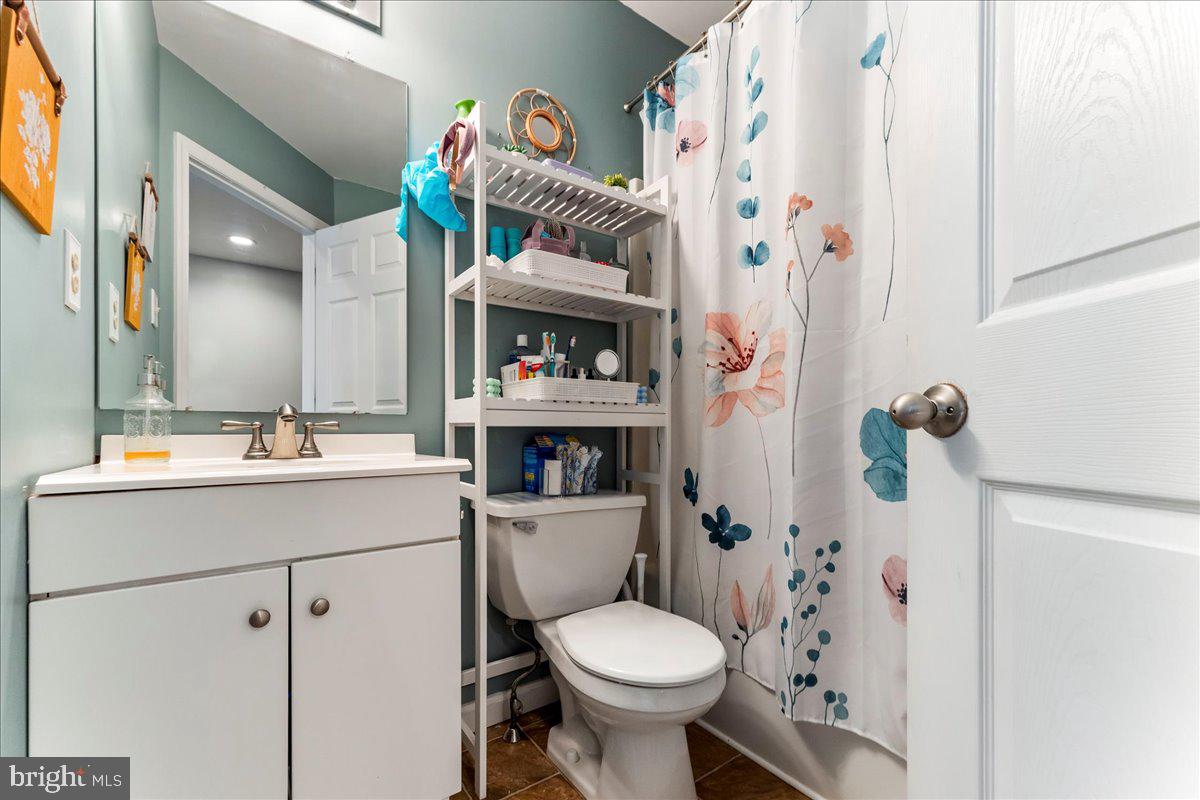 SPRING BROOK VILLAGE - Residential