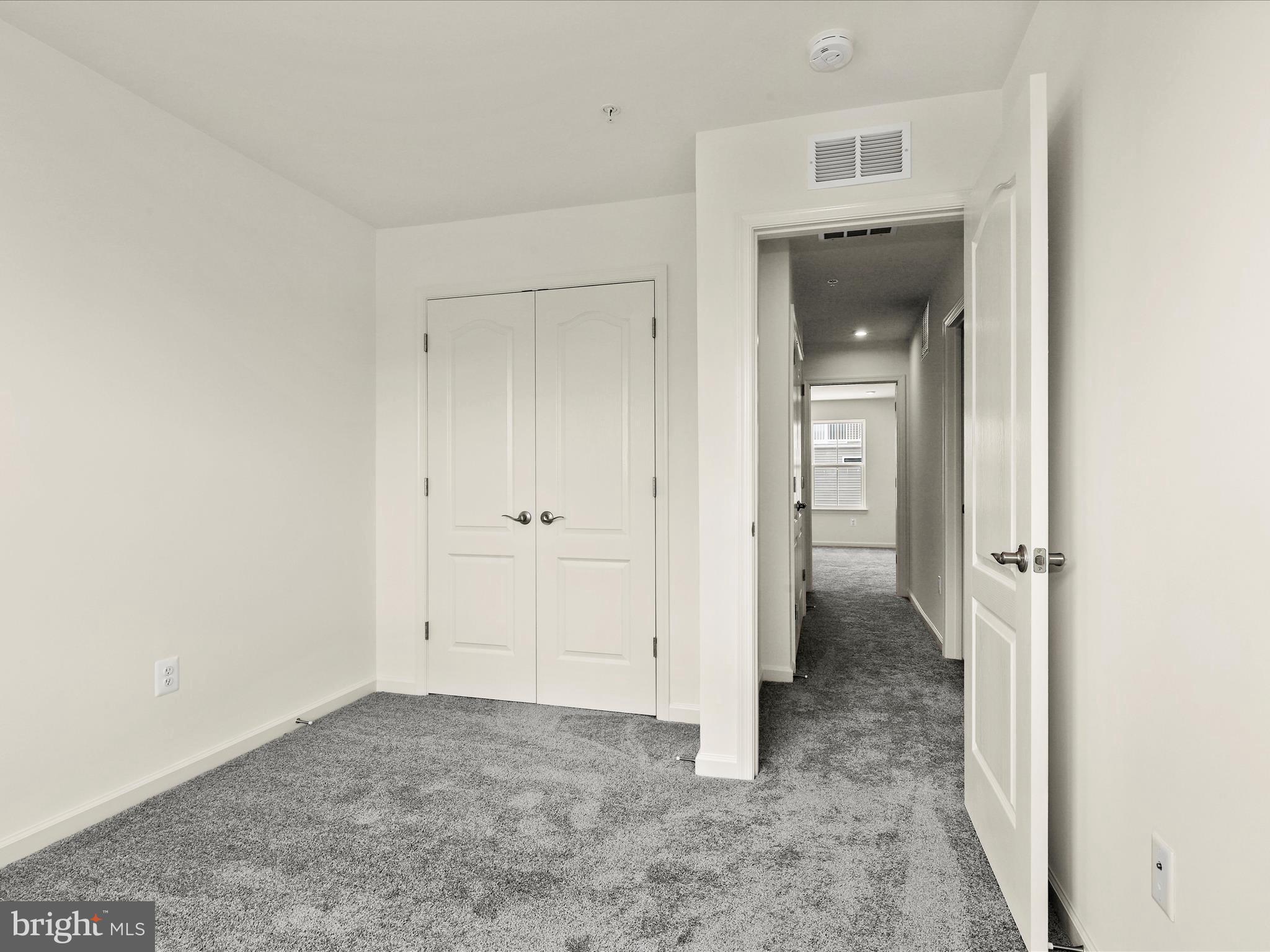 LONG GATE - Residential Lease