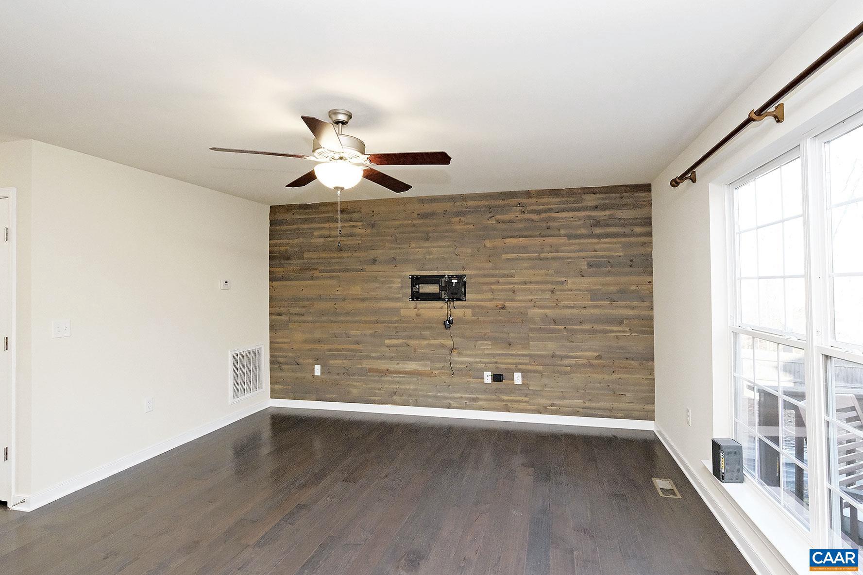 REEDY CREEK - Residential Lease