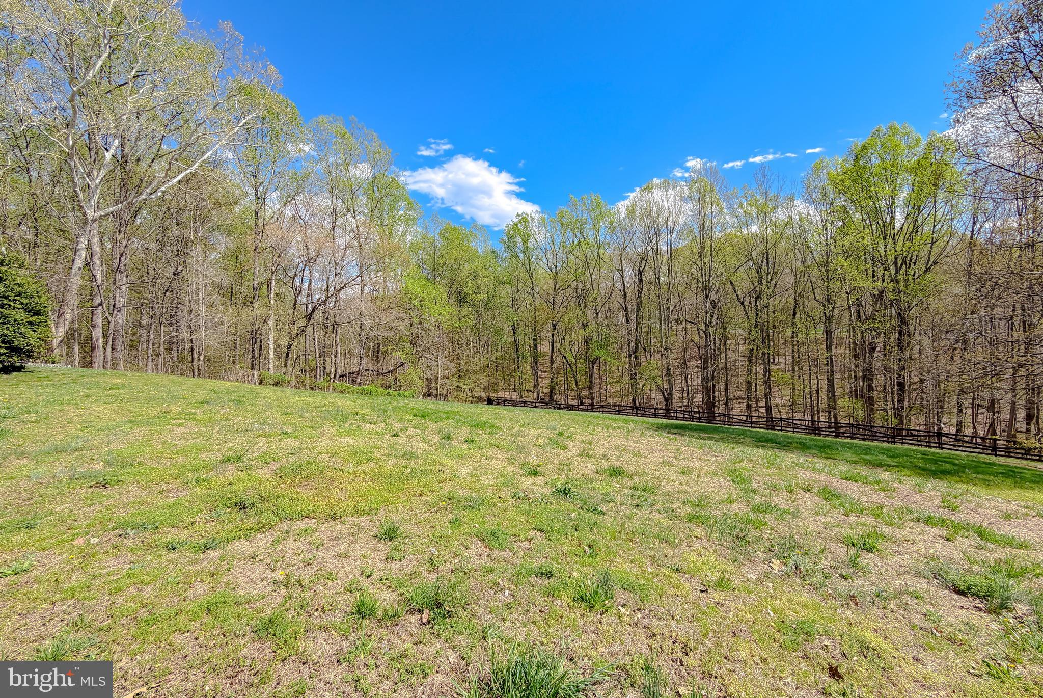 KERRICK MANOR - Residential