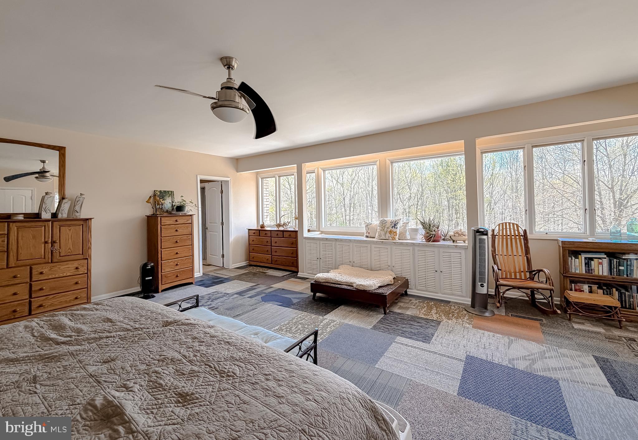 KERRICK MANOR - Residential