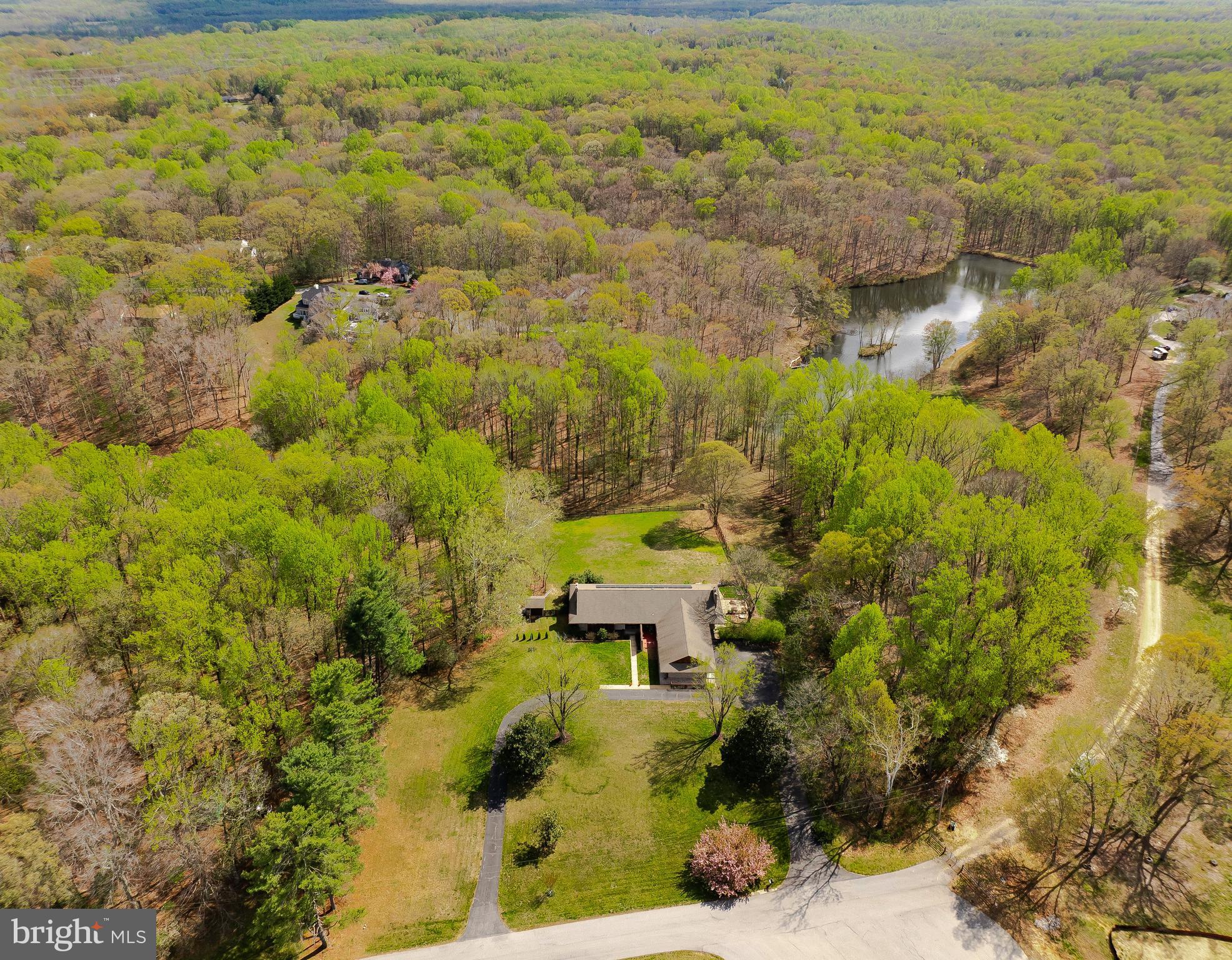 KERRICK MANOR - Residential