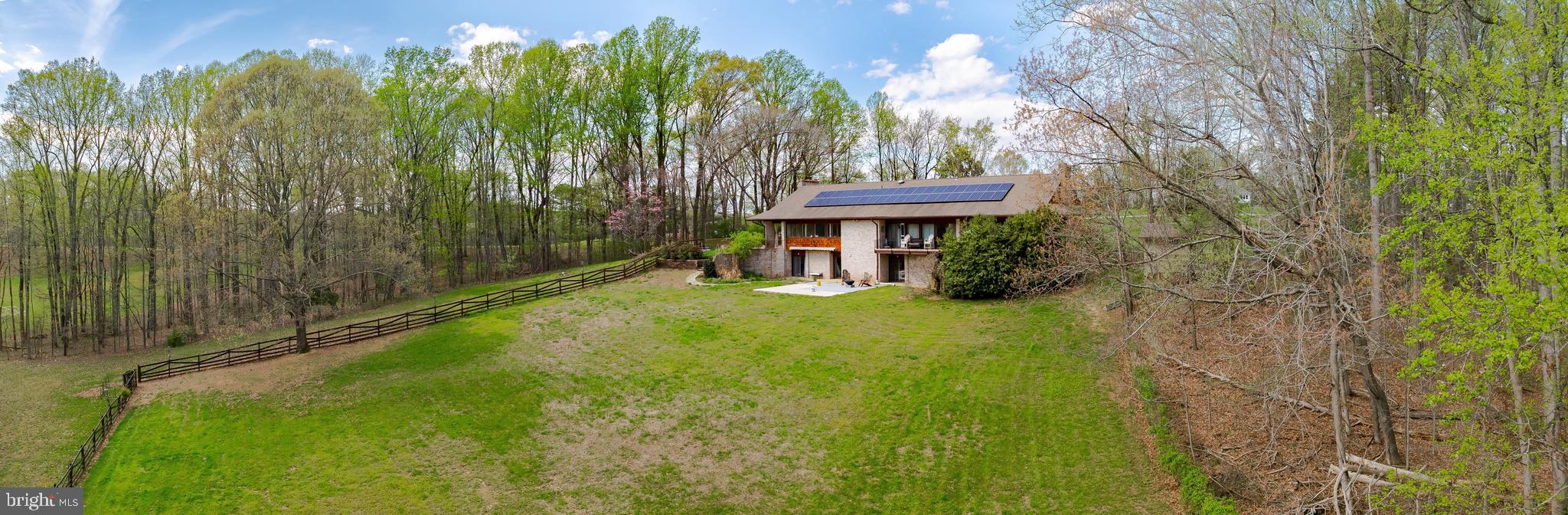 KERRICK MANOR - Residential