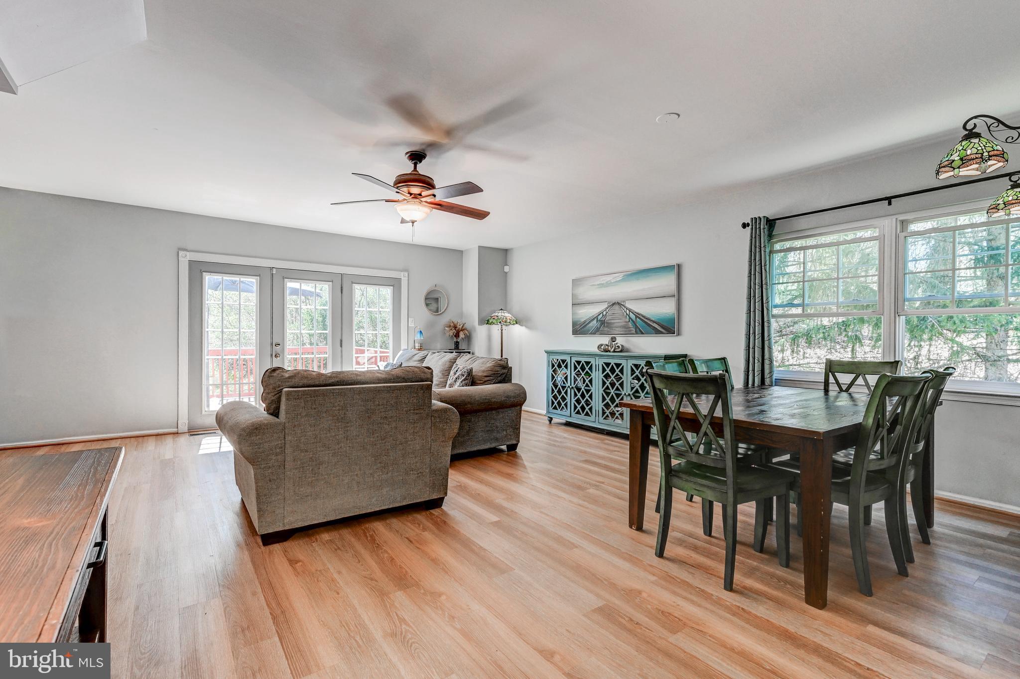 CROMWELL STATION - Residential